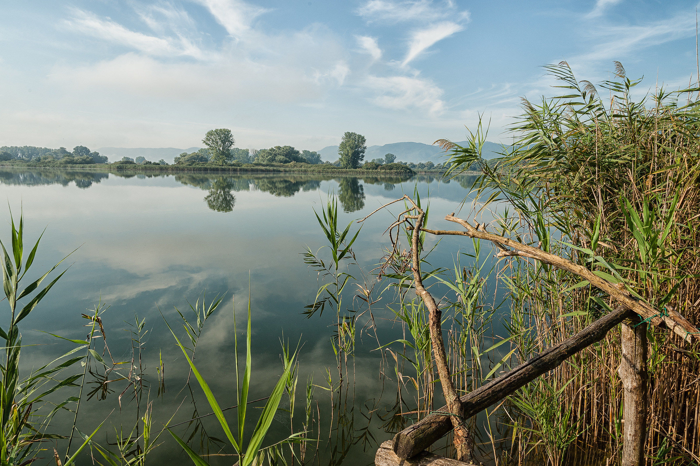 Lago di Ripasottile (ri)...