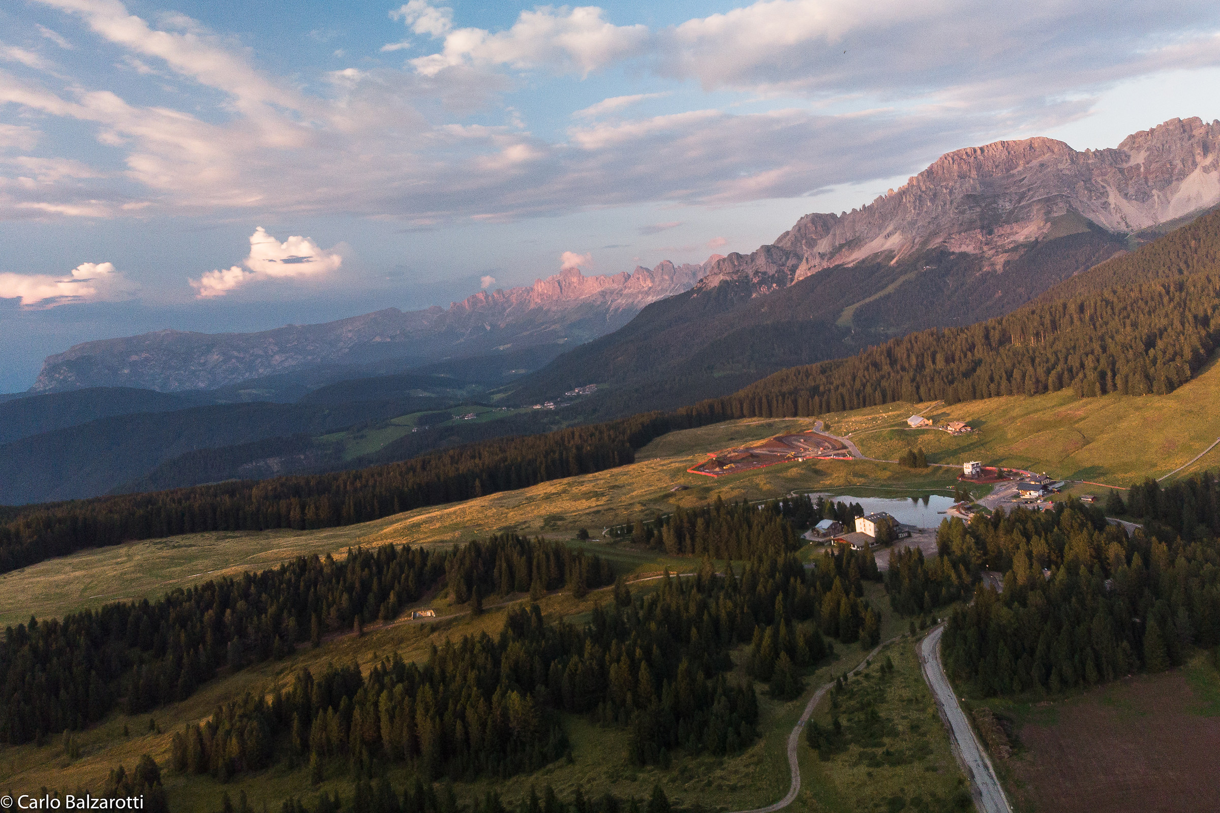 Lavazè pass from the top