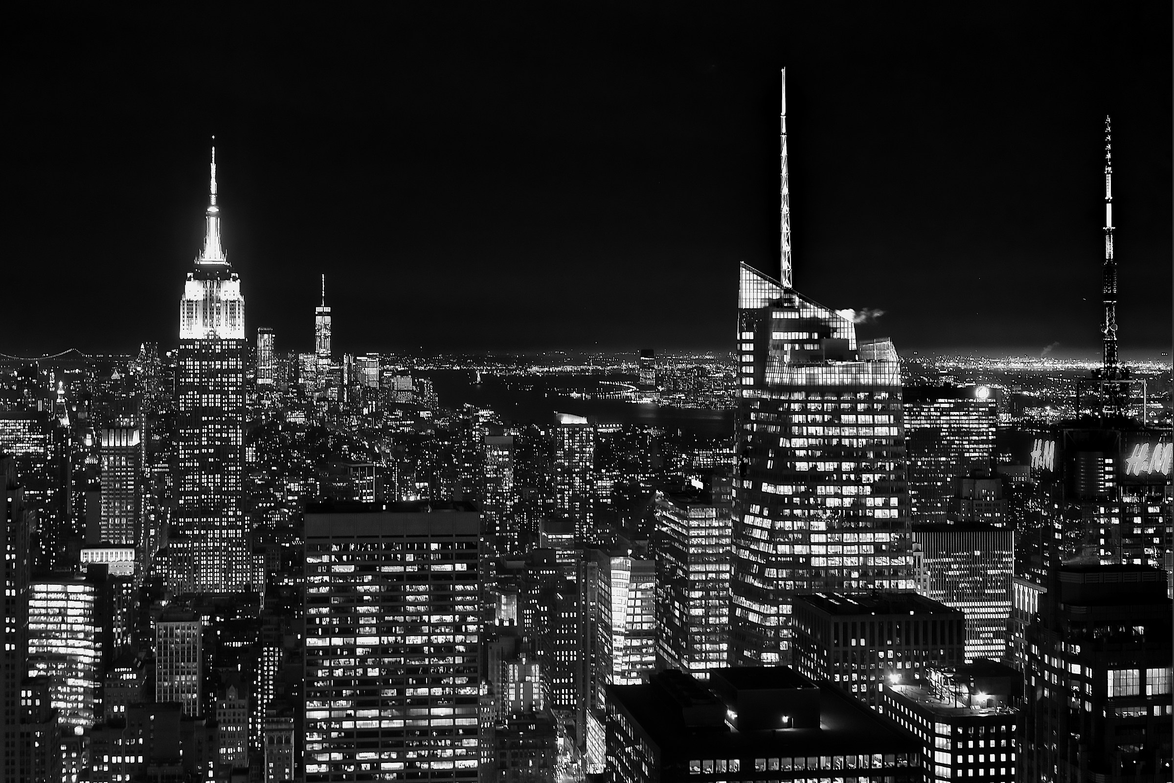 Skyline notturno di New York