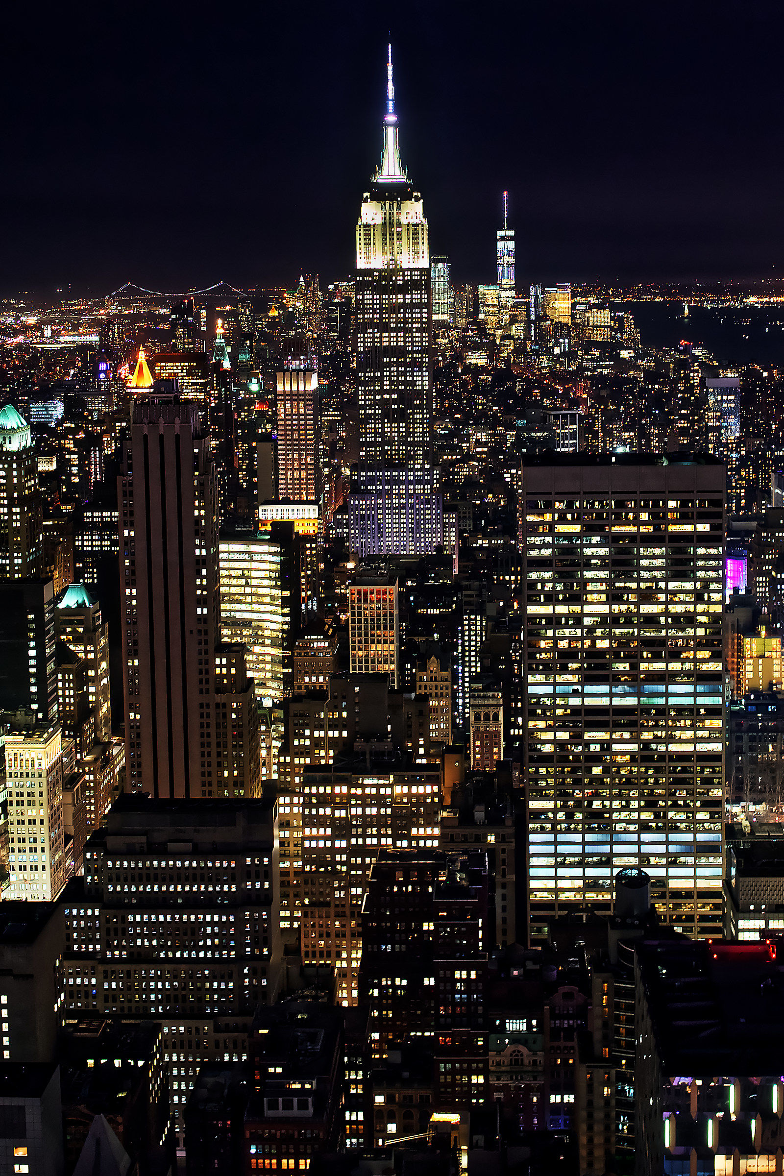 Empire State Building di notte