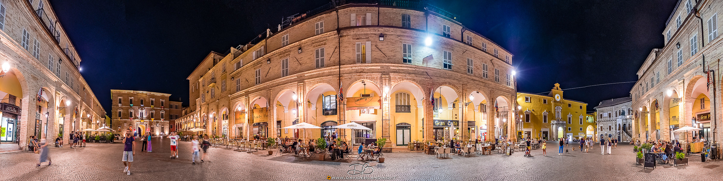 [Marche] Fermo, Piazza del Popolo