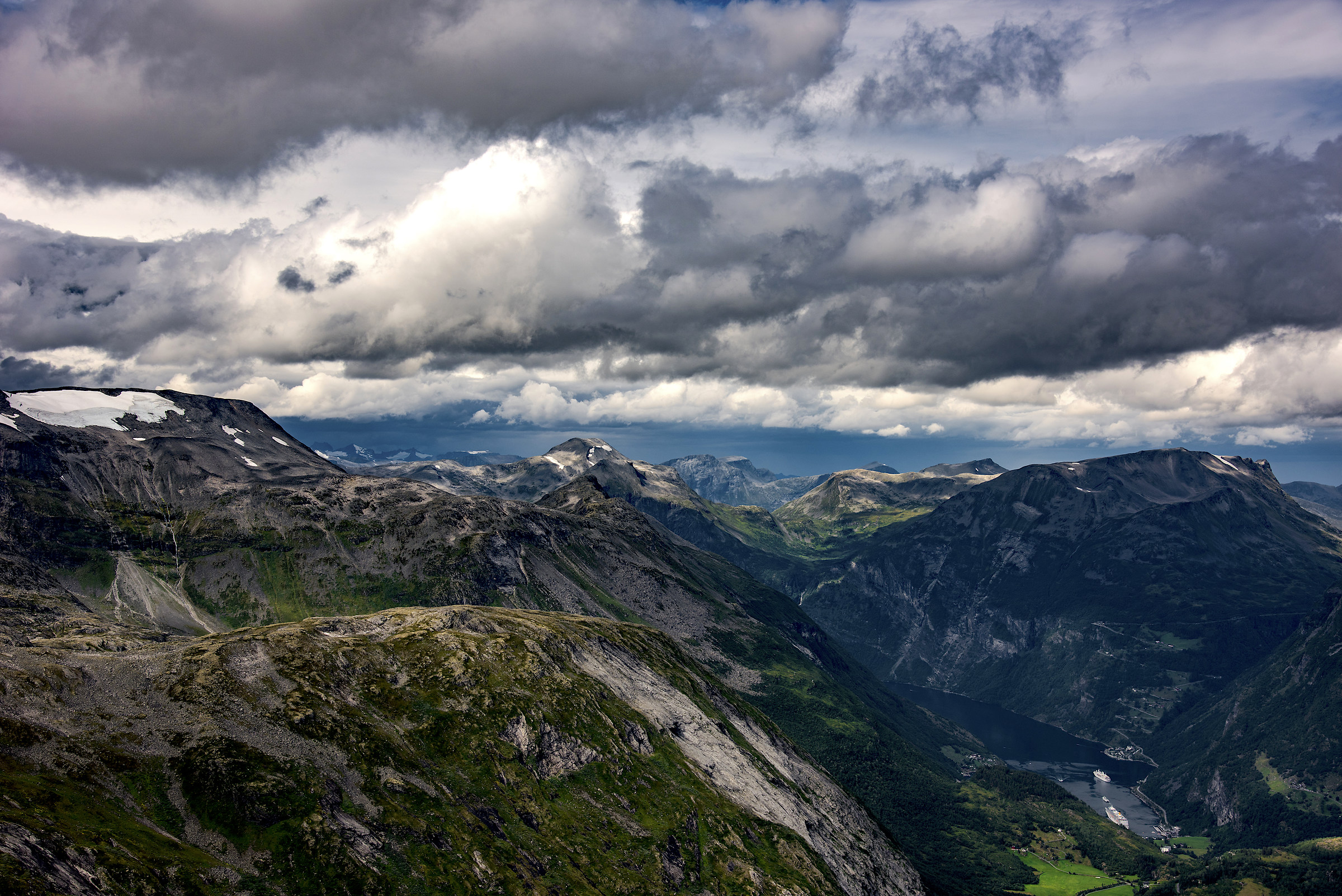 lassù in cima ai fiordi