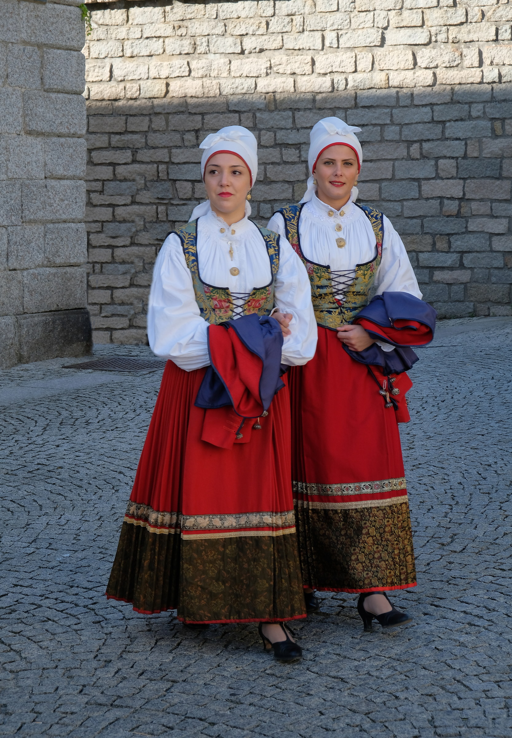 Folk - sincronizzato