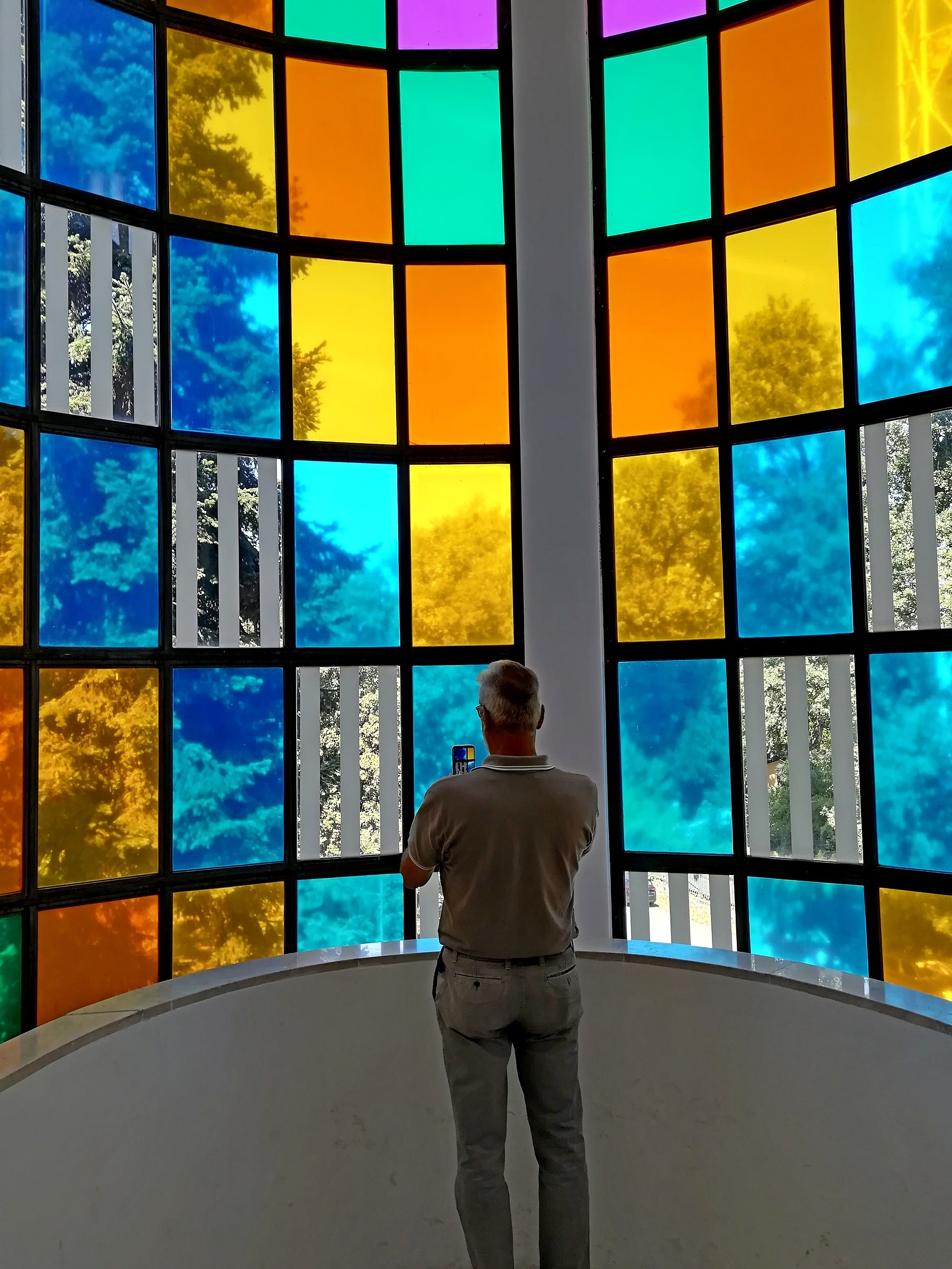 Immersed in the Palace of art