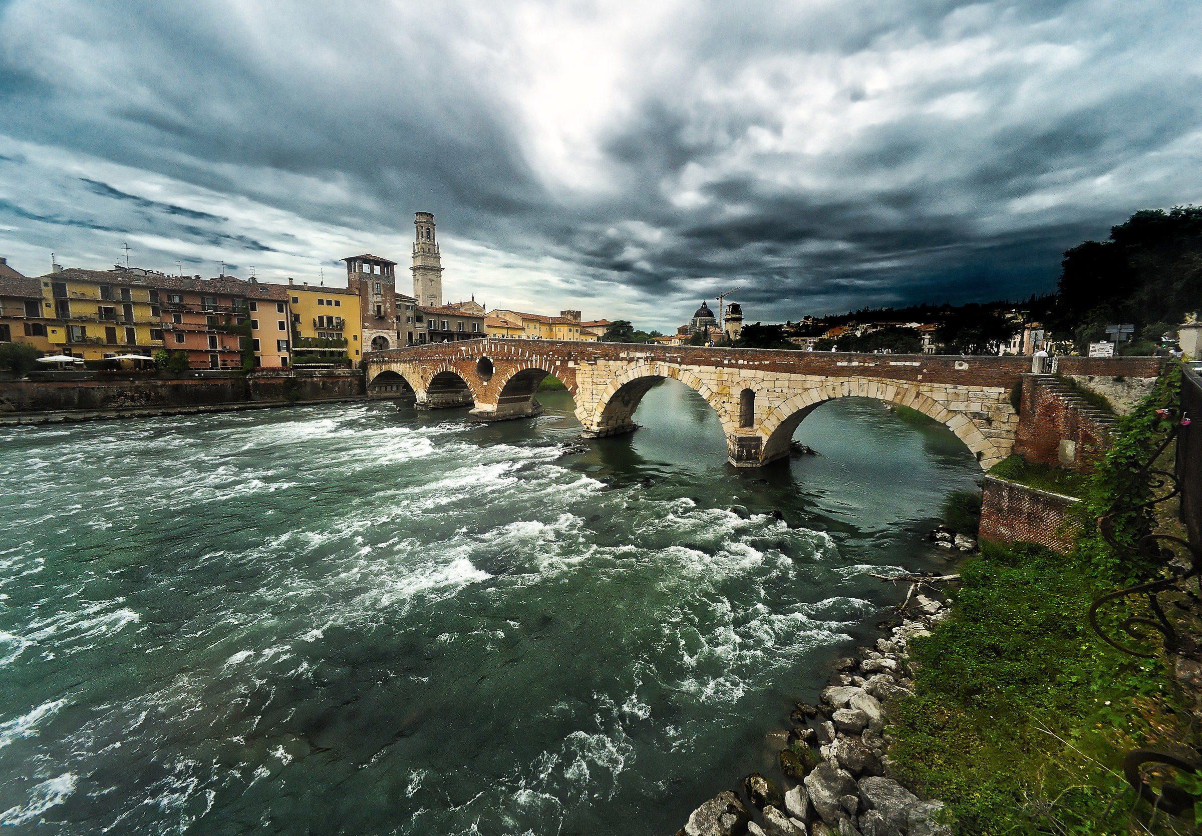 Stone Bridge, Verona