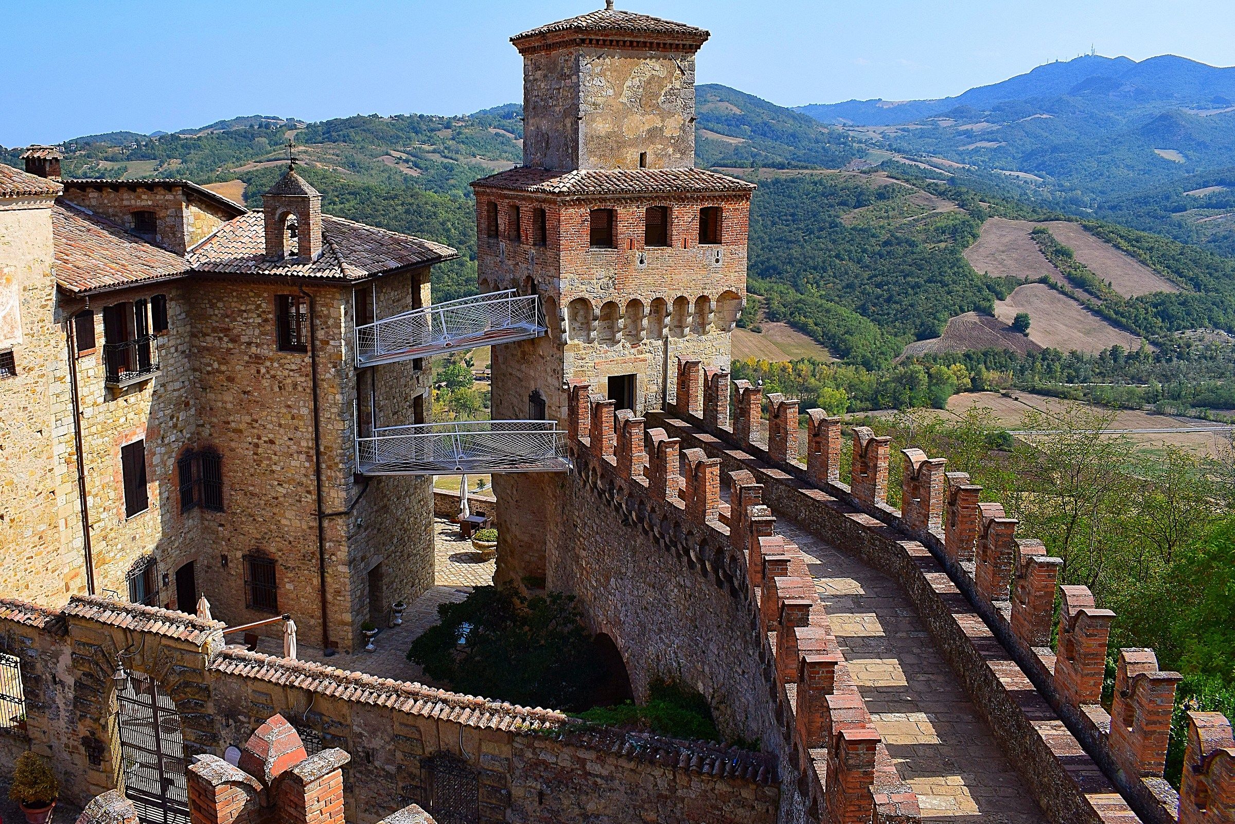 Castello di Vigoleno