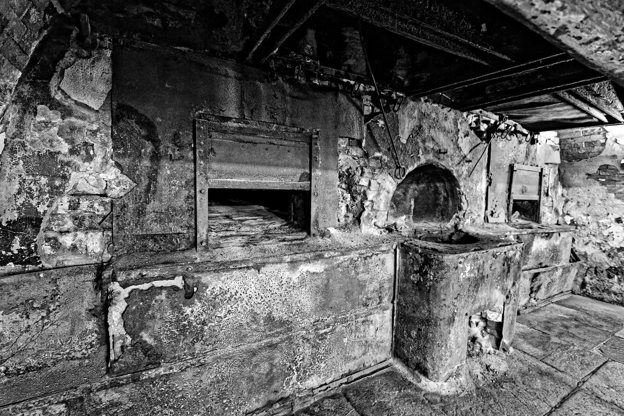 The Oven-BW