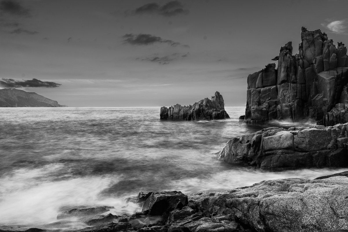 Rocce rosse b/n - Arbatax