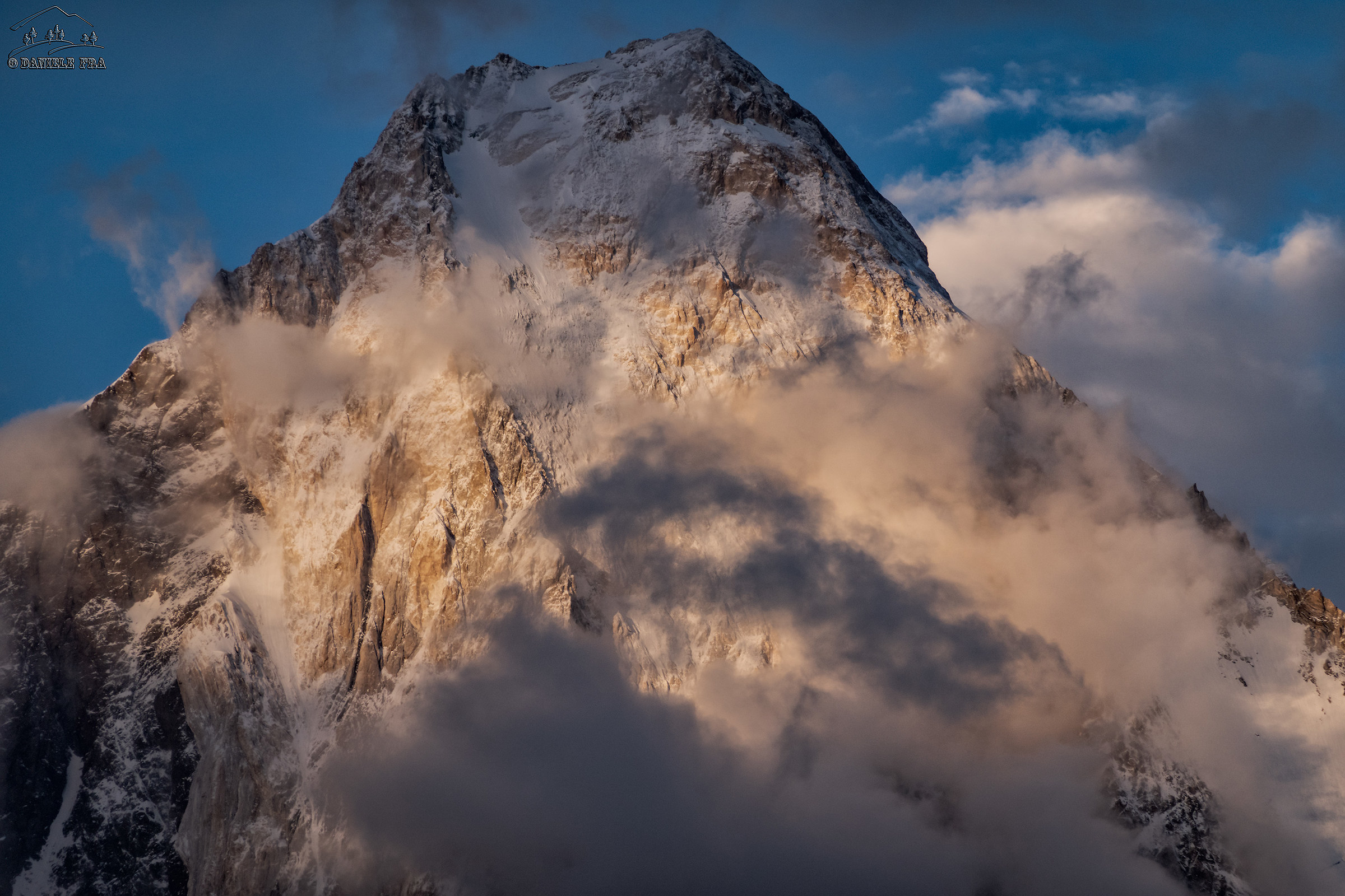 Summit of Gasherbrum IV 7925m