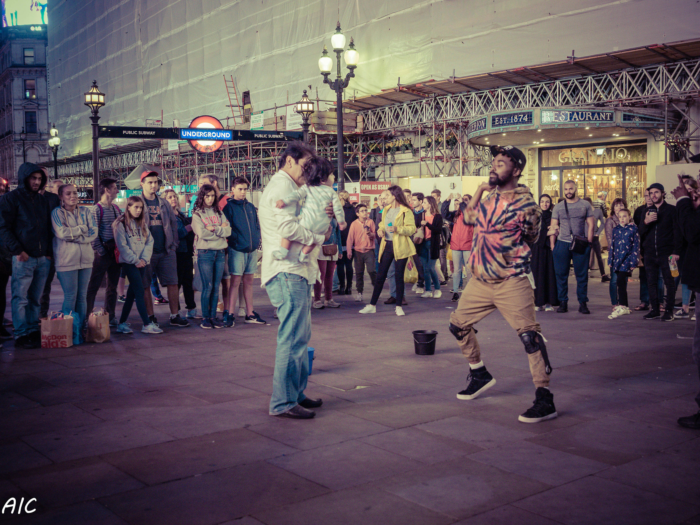 Figlio... Impara l'arte e mettila da parte!