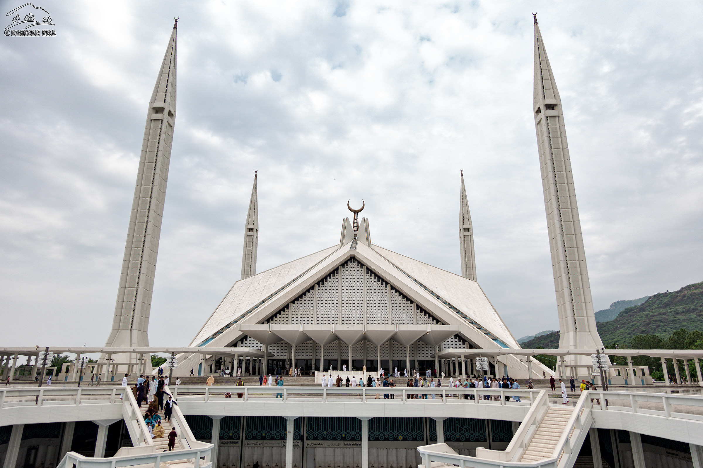 The Islamabad Mosque
