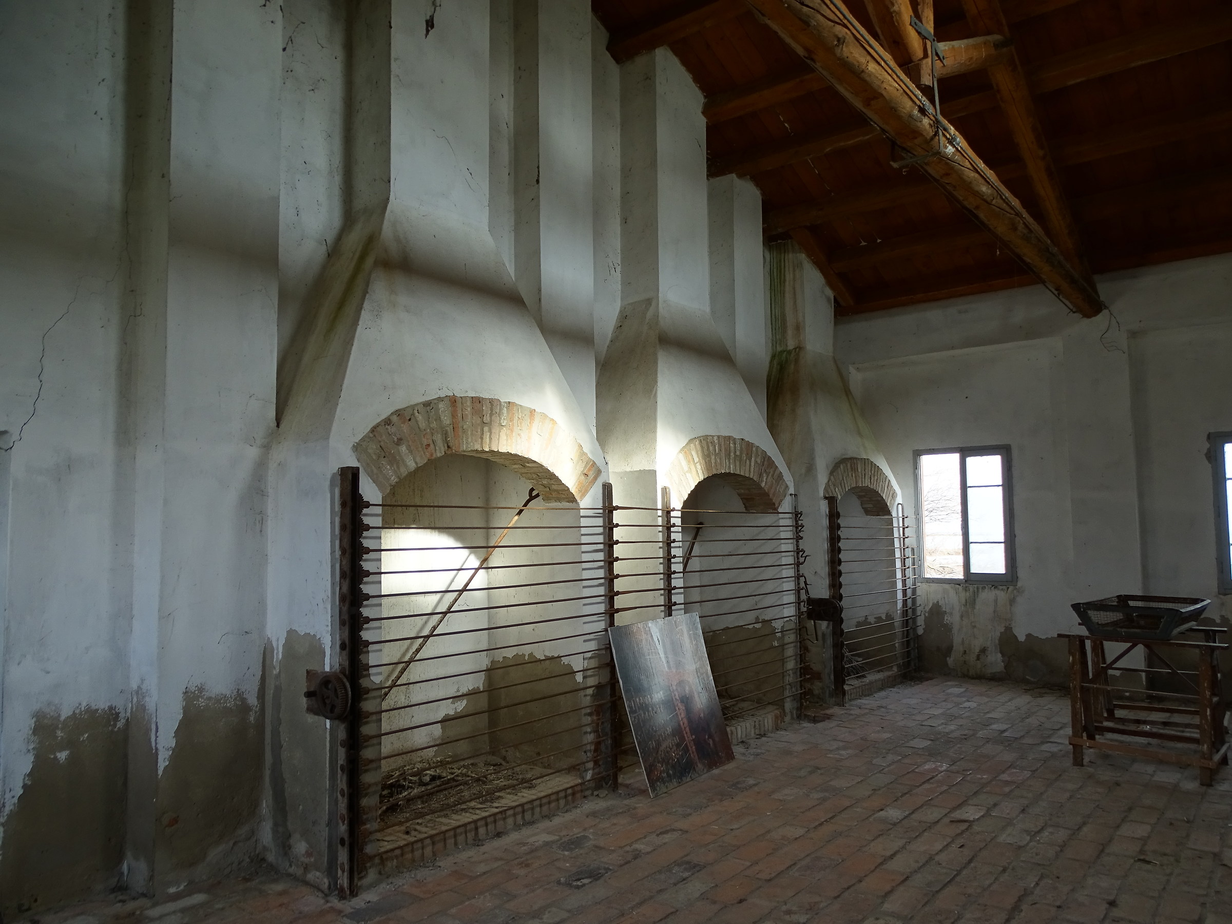 The Ovens for Eels