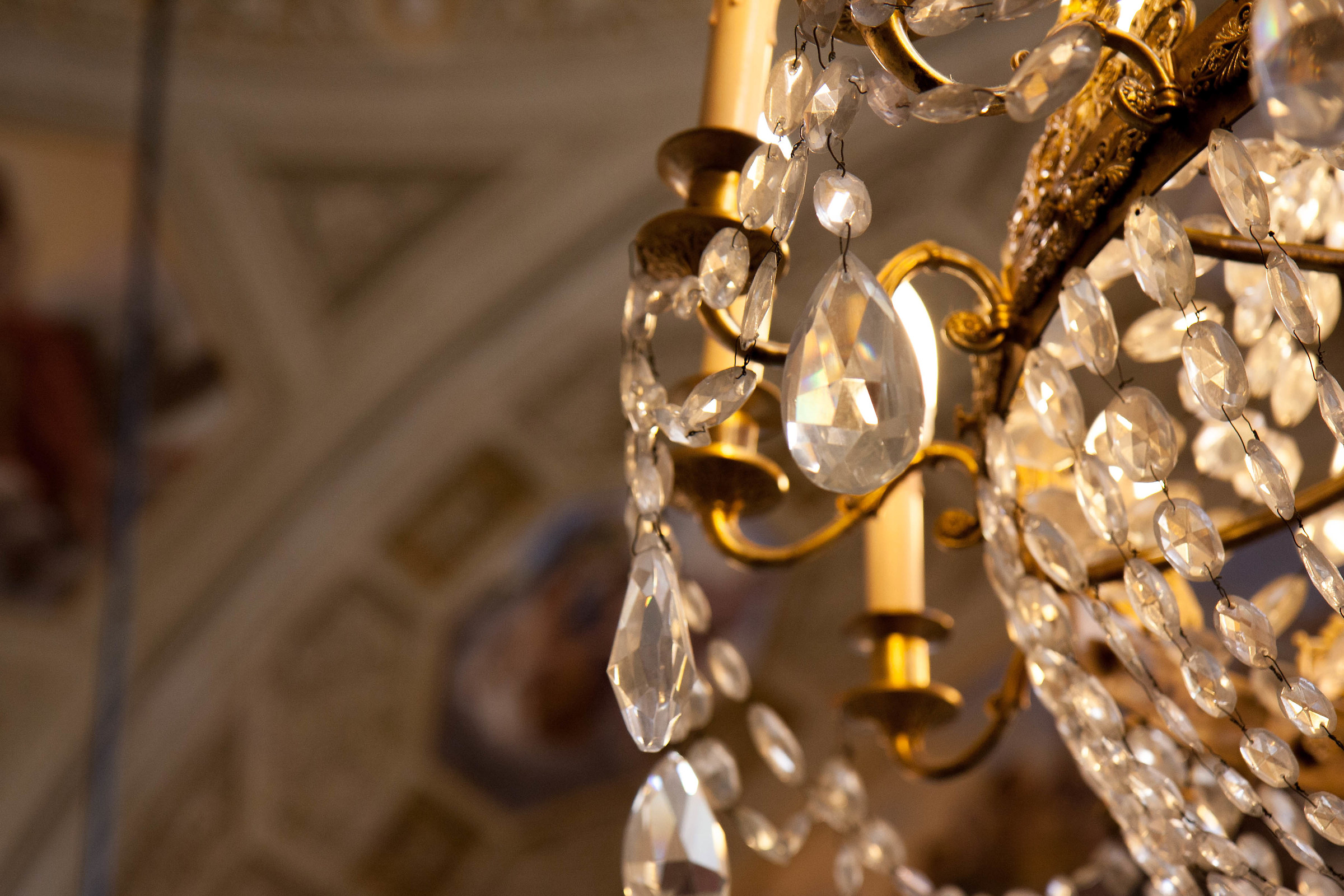 You grant me this dance?