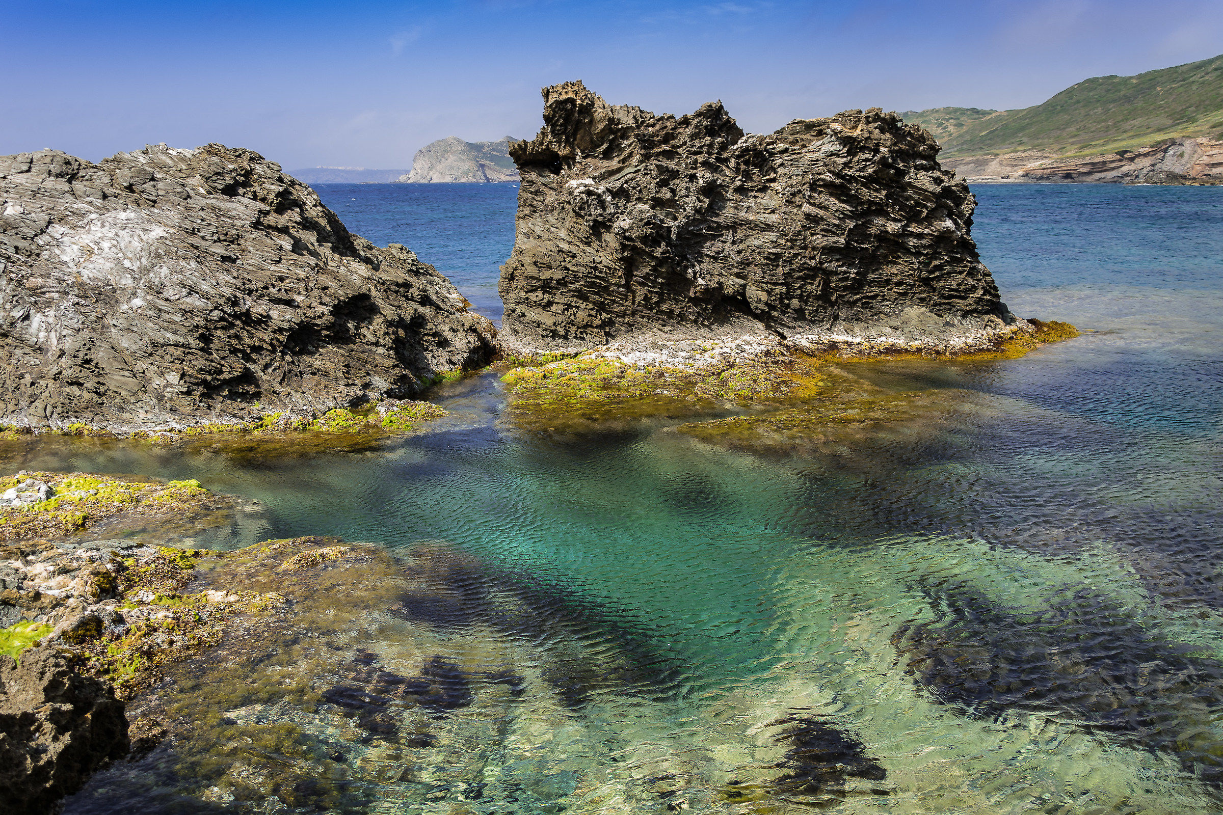 The colors of the water