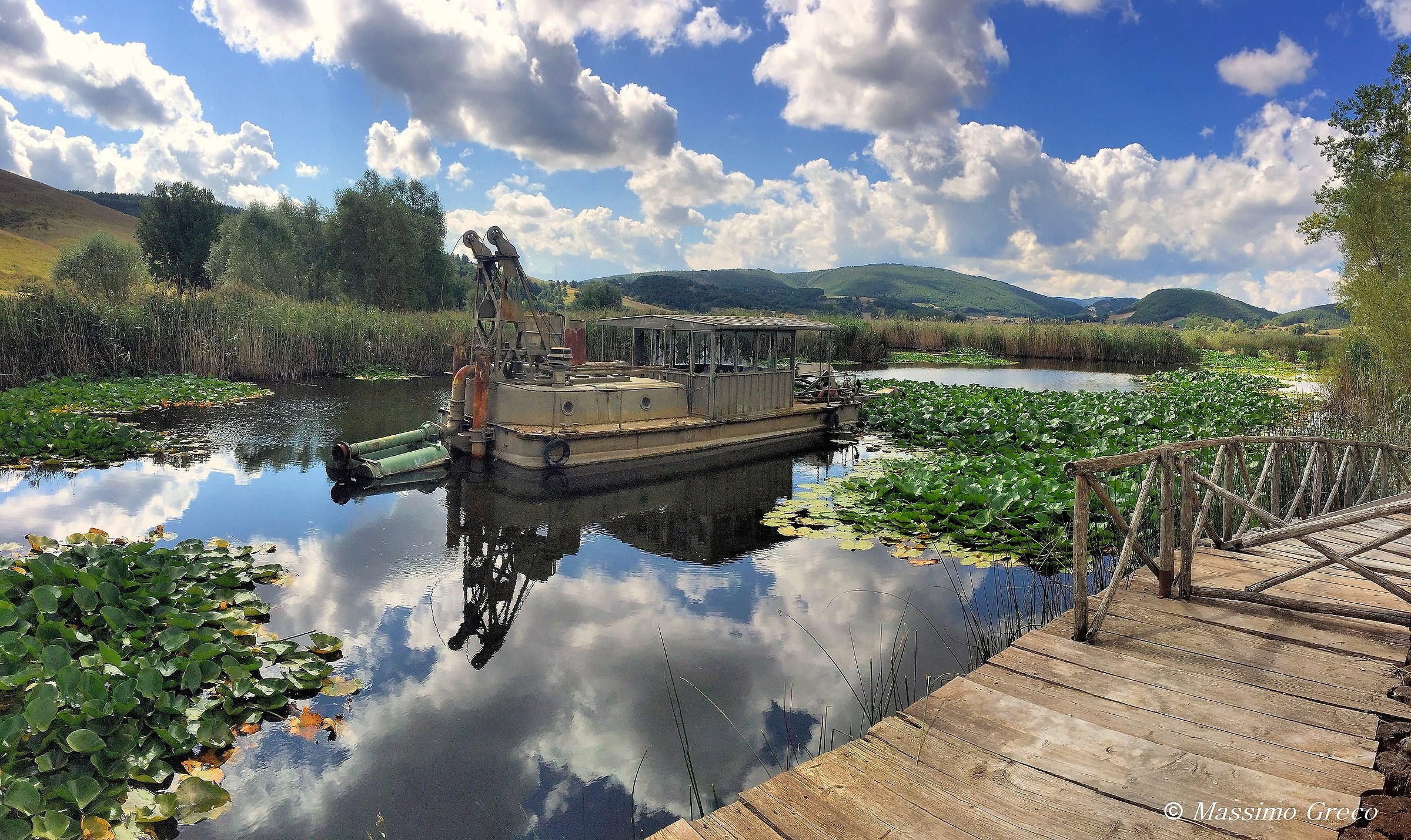 The old dredge-Oasis of Colfiorito