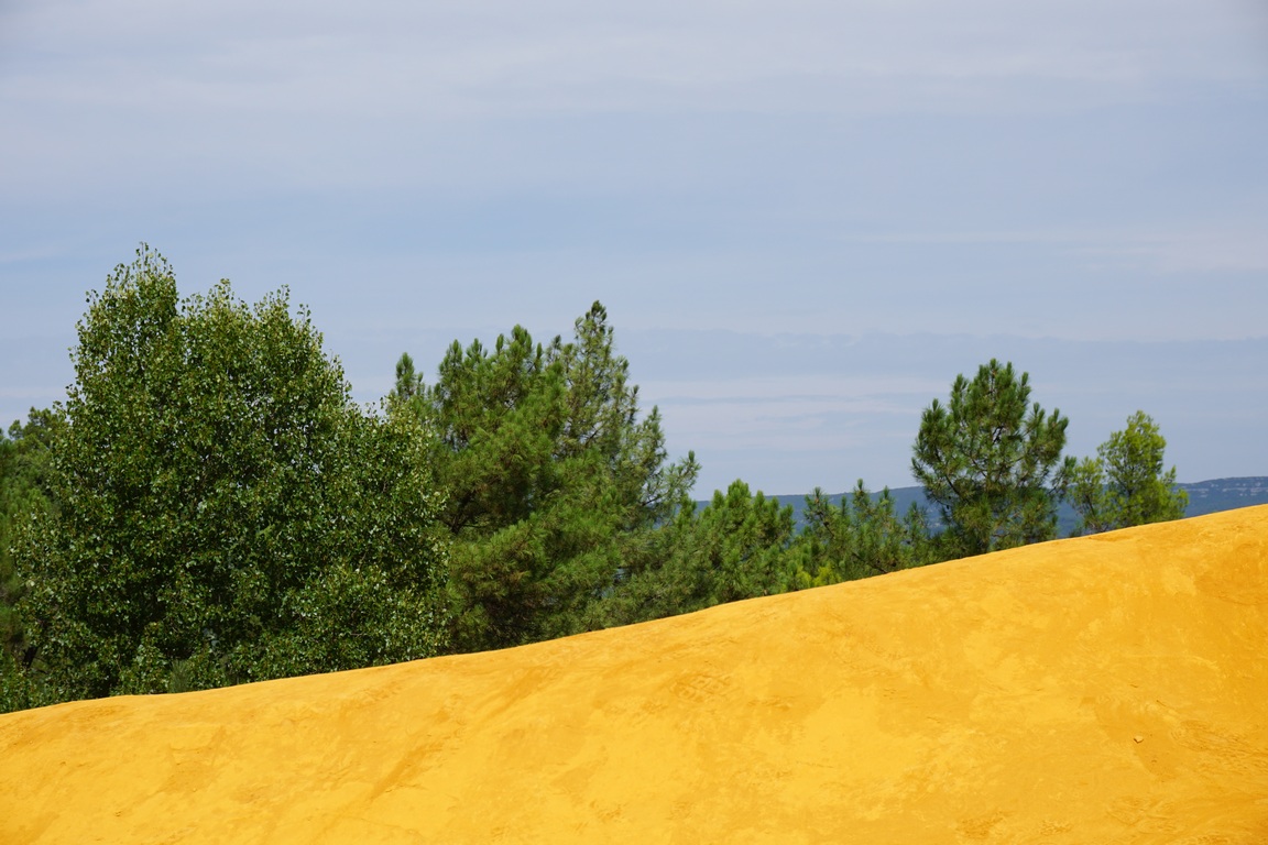 The happiness of color