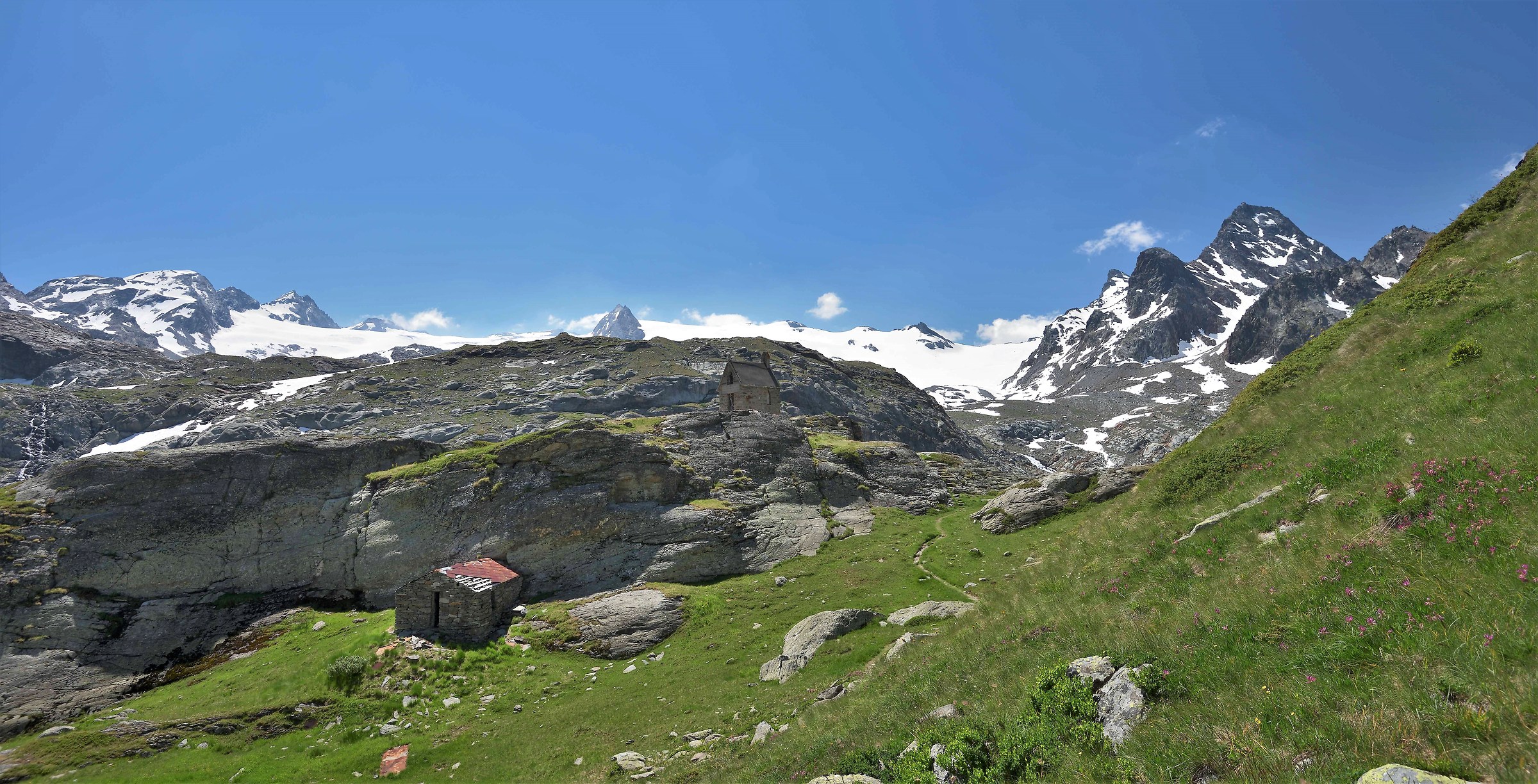 S. Margherita and in the background the Rutor
