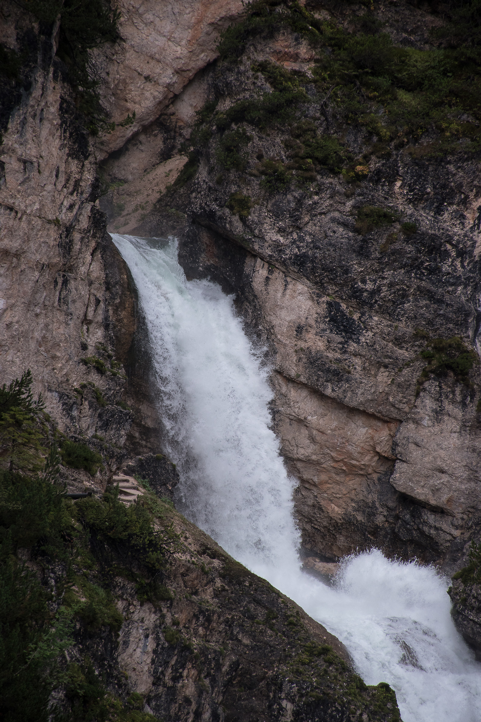 cascata di fanes