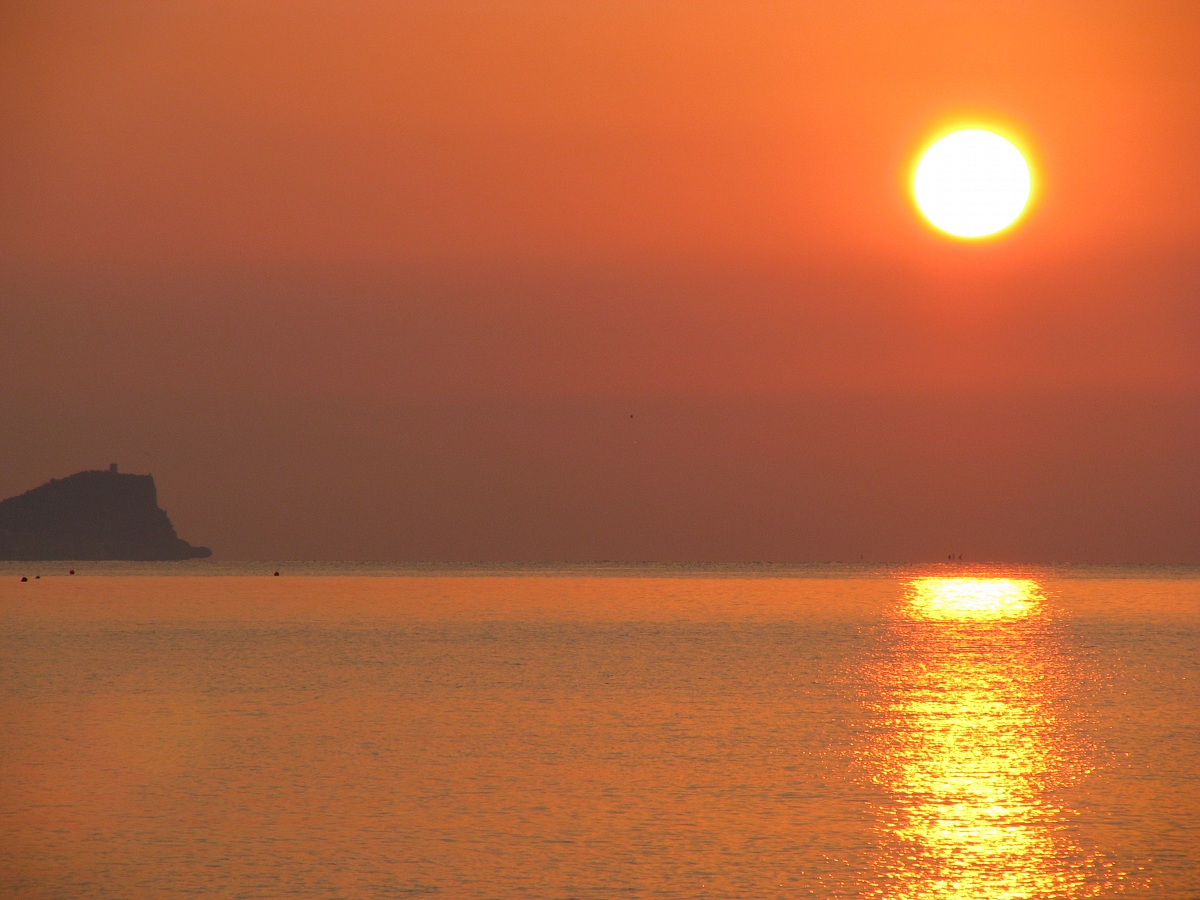 Sunrise in Pietra Ligure