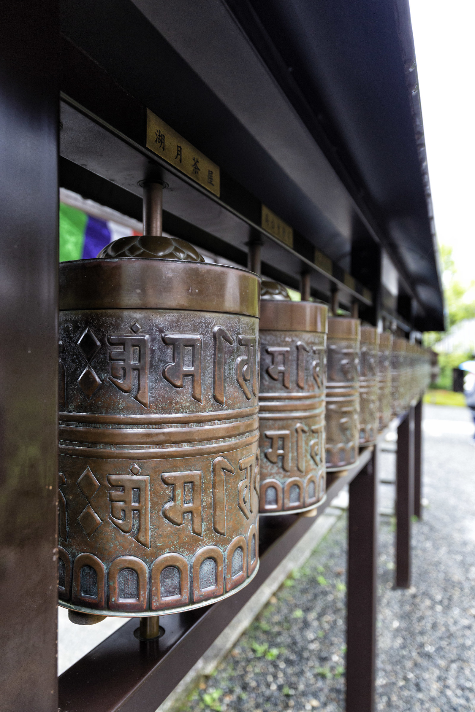 ruota della preghiera - mani