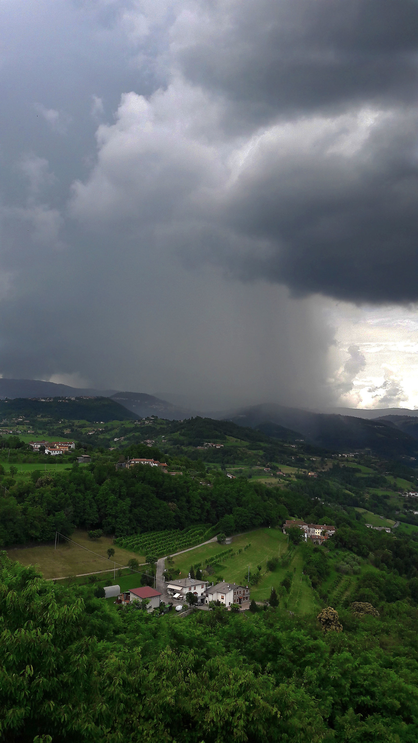 Pedemontana Vicentina: Storm coming