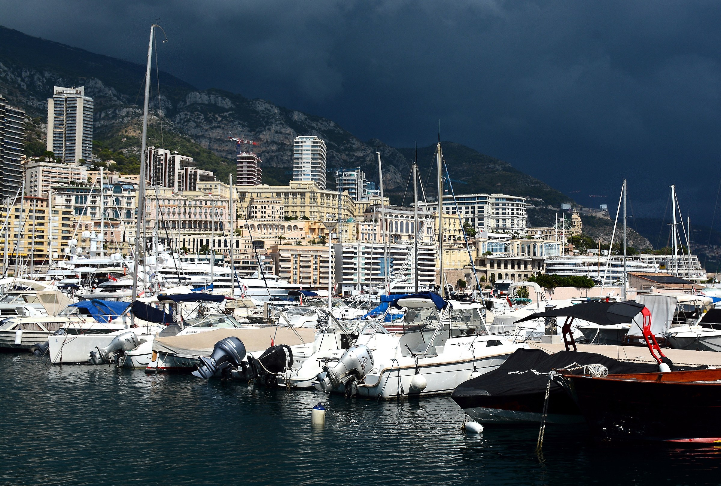 Luci e contrasti prima della tempesta