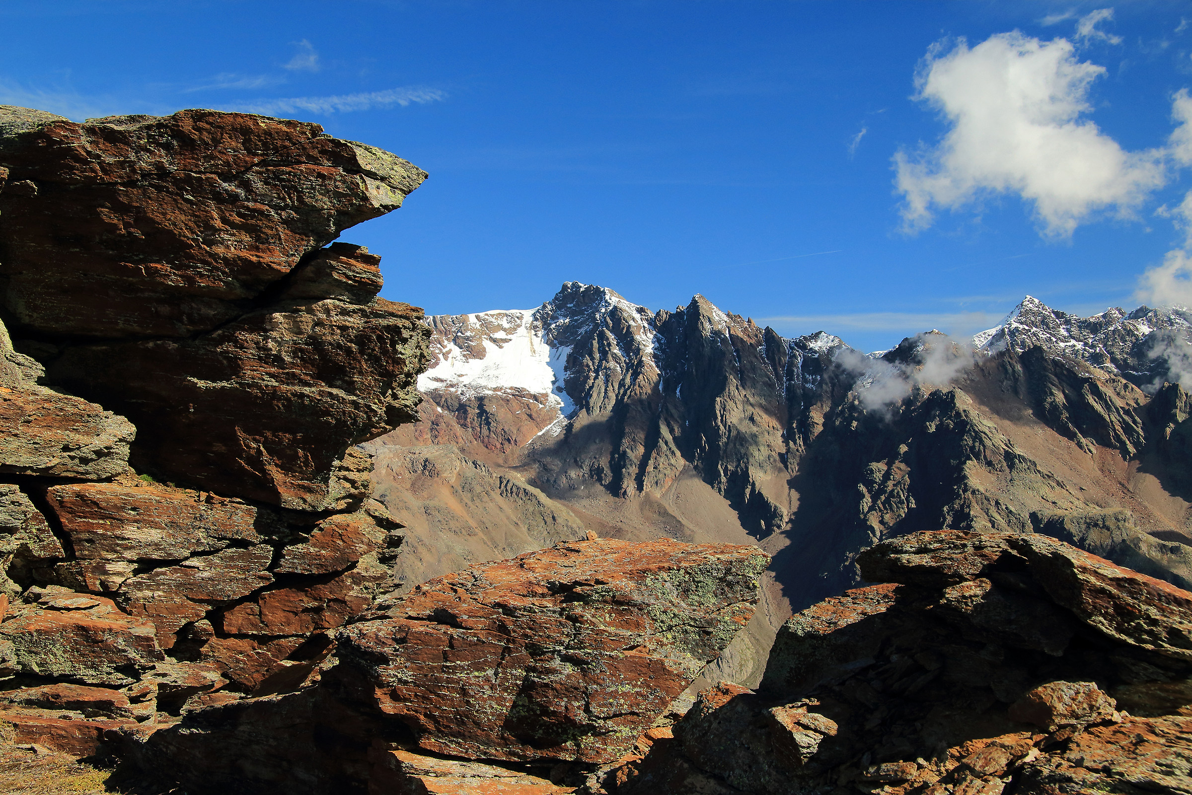 From the peak of Ercavallo (3,068 m)