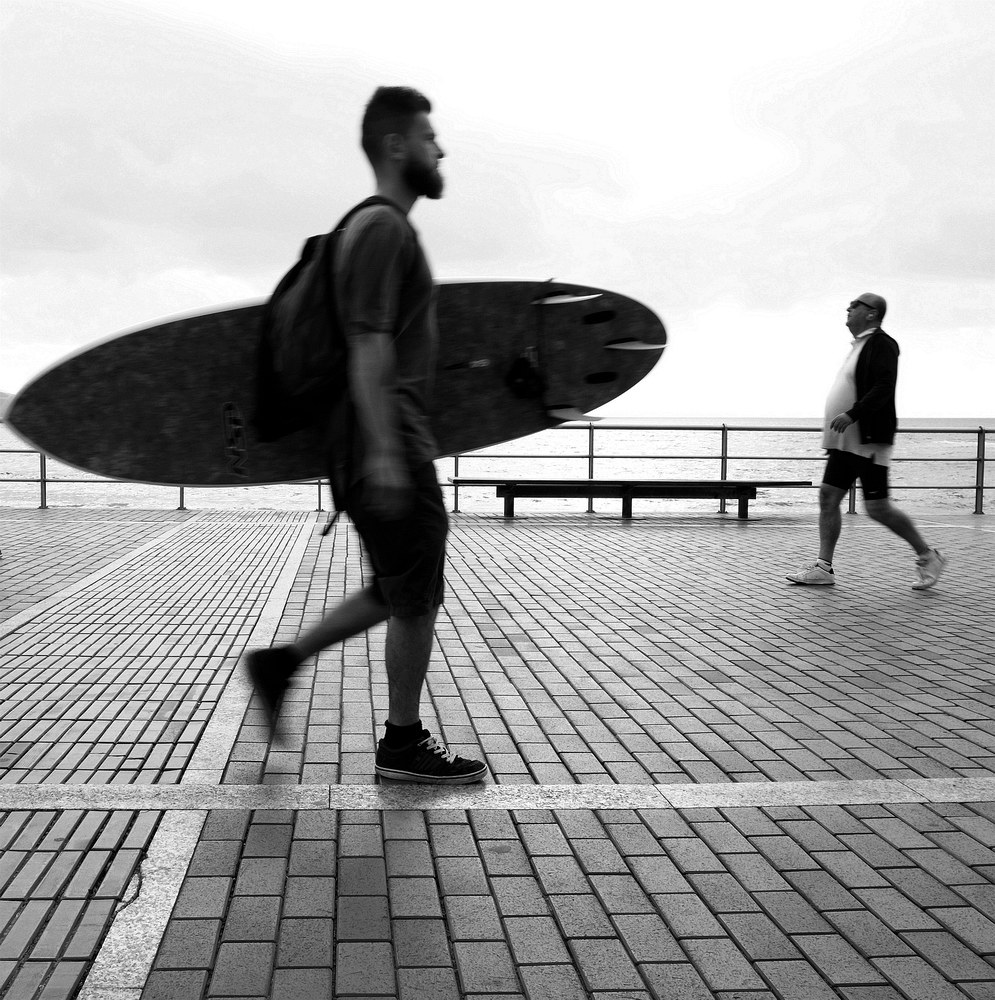 Surf, Walk, Live