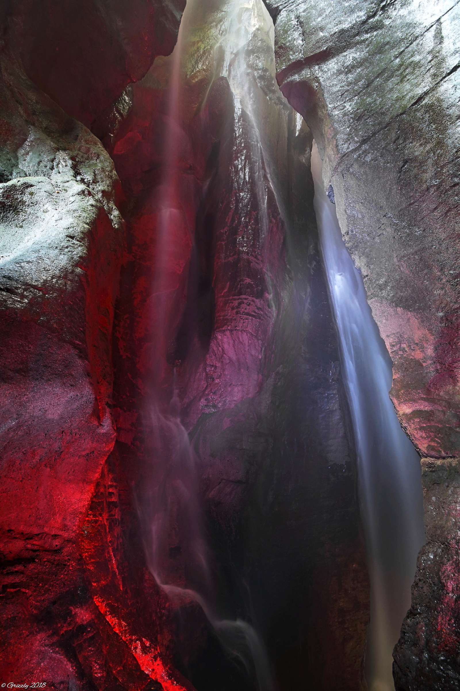 Grotta Cascata del Varone