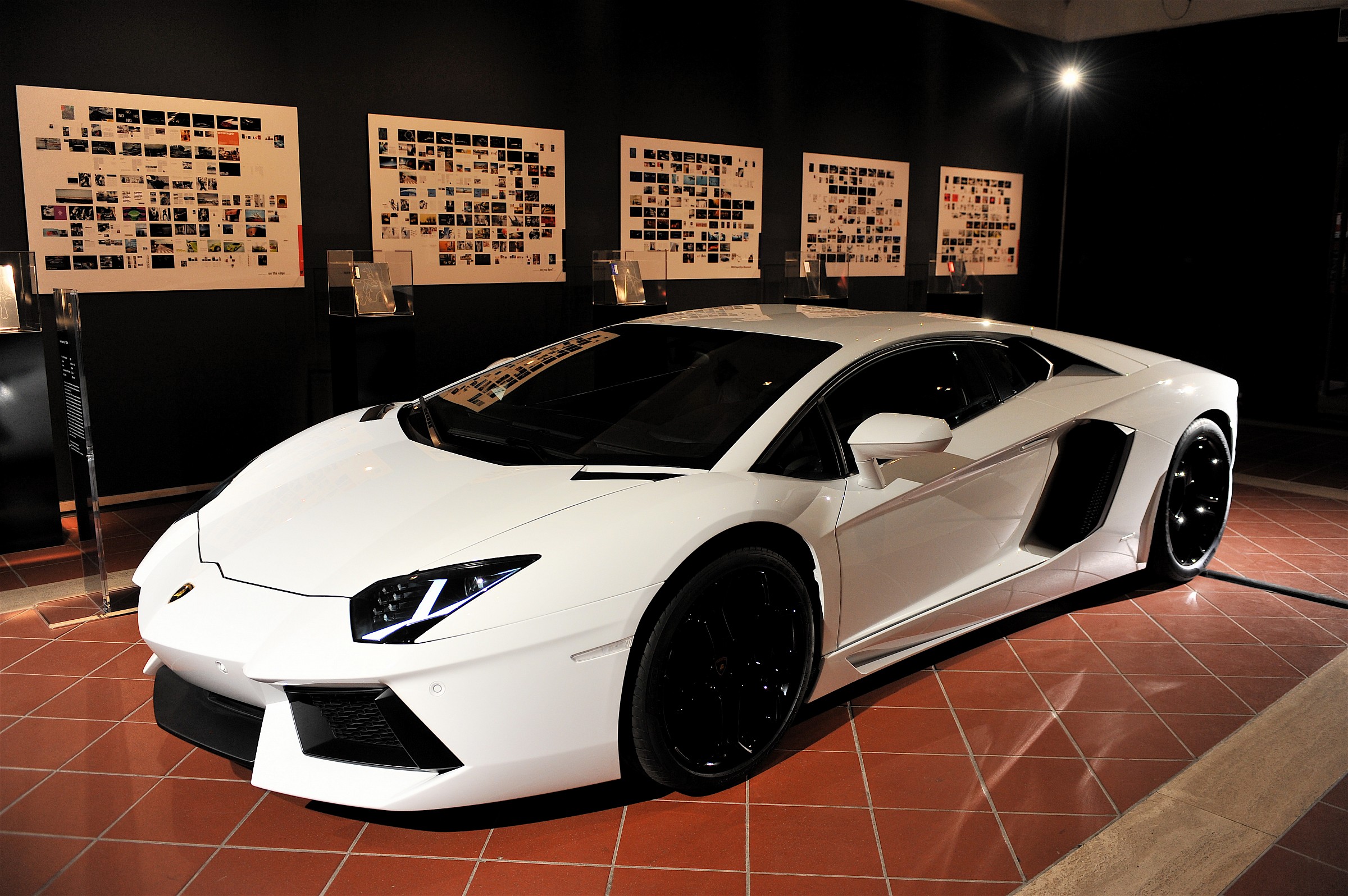 Lamborghini Aventador