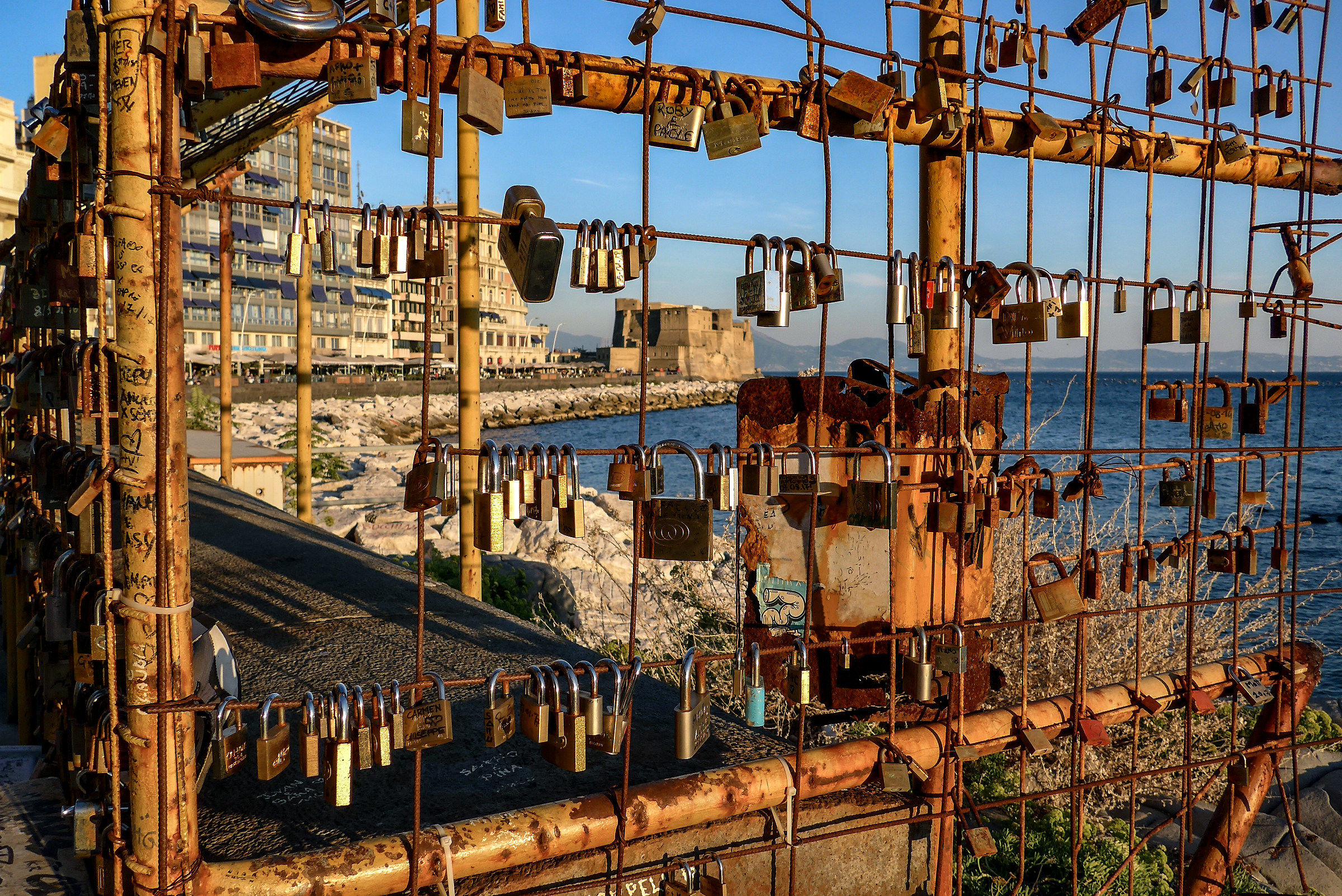 Ponte Milvio-Succusale Napoli