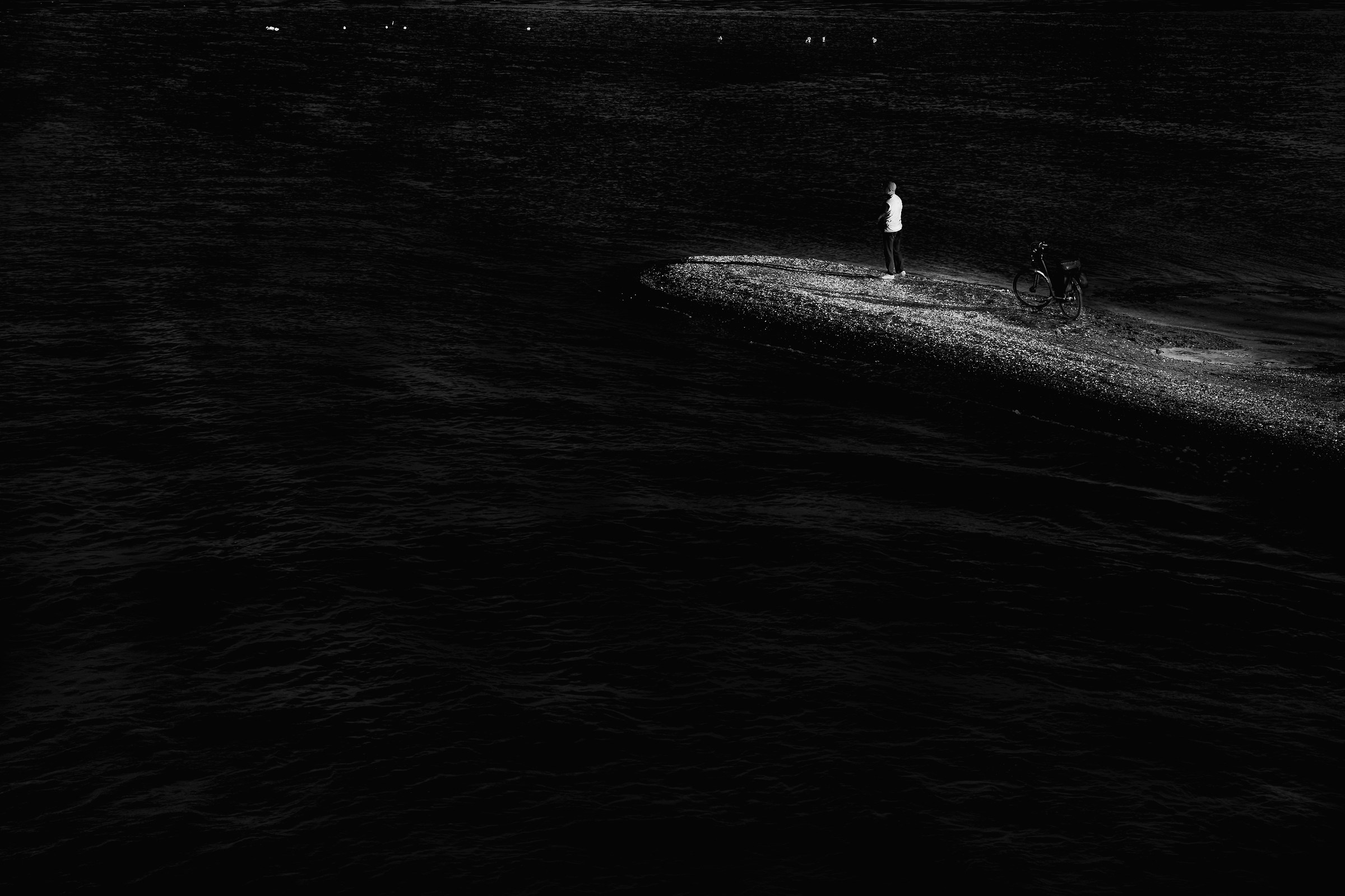 We wonder the darkness