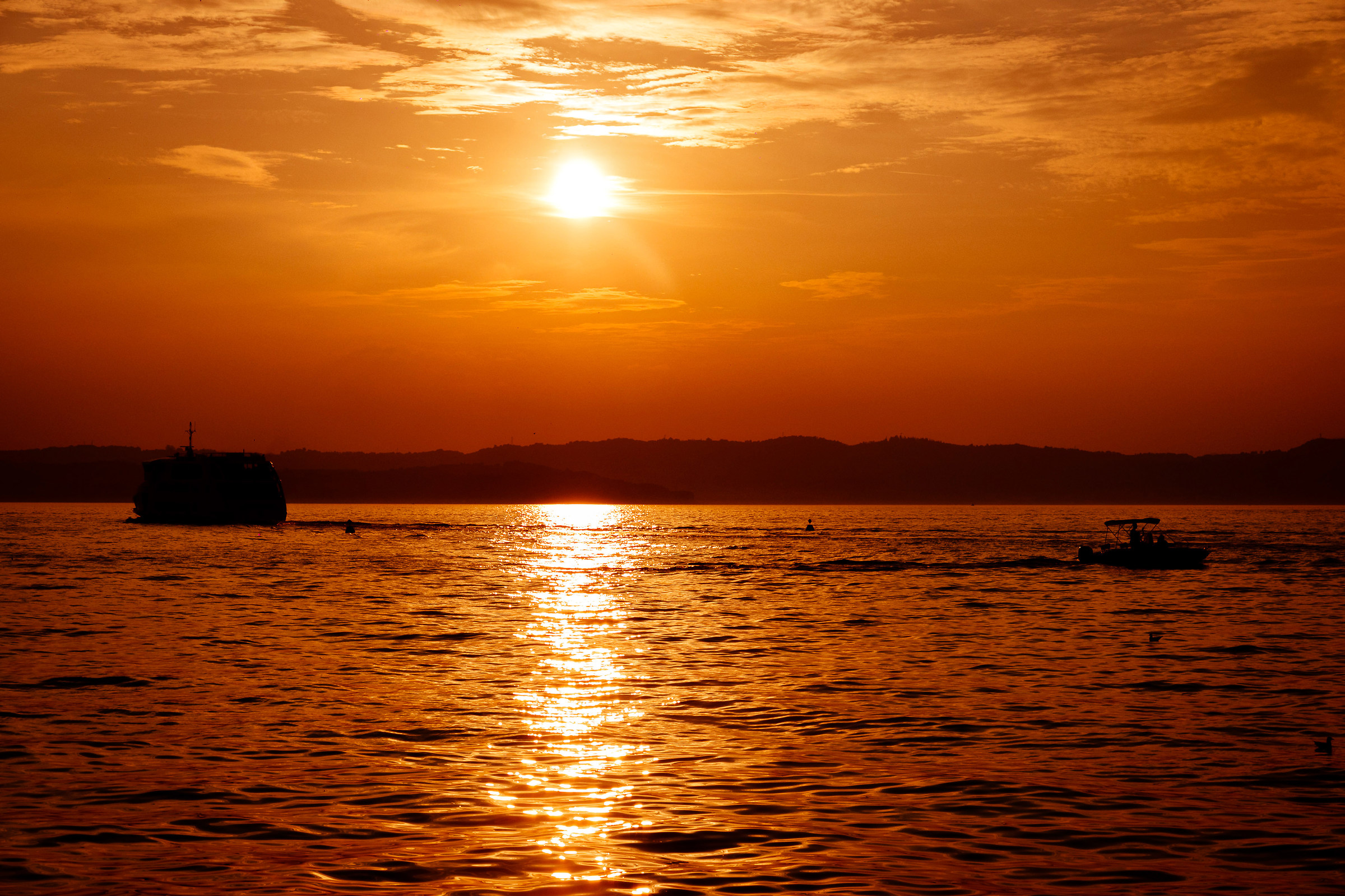 The lake towards the sunset