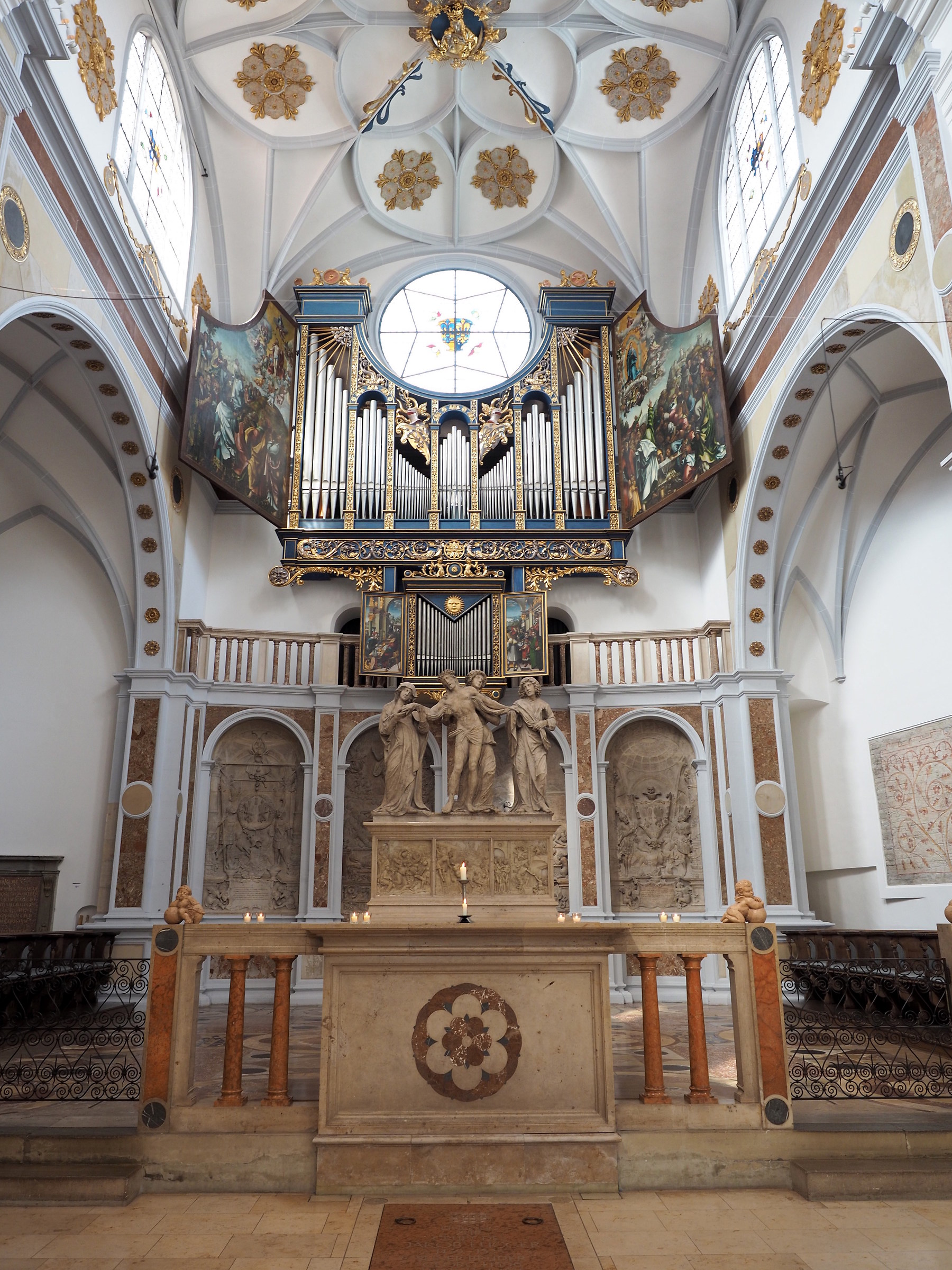 Interior Church of San Ana