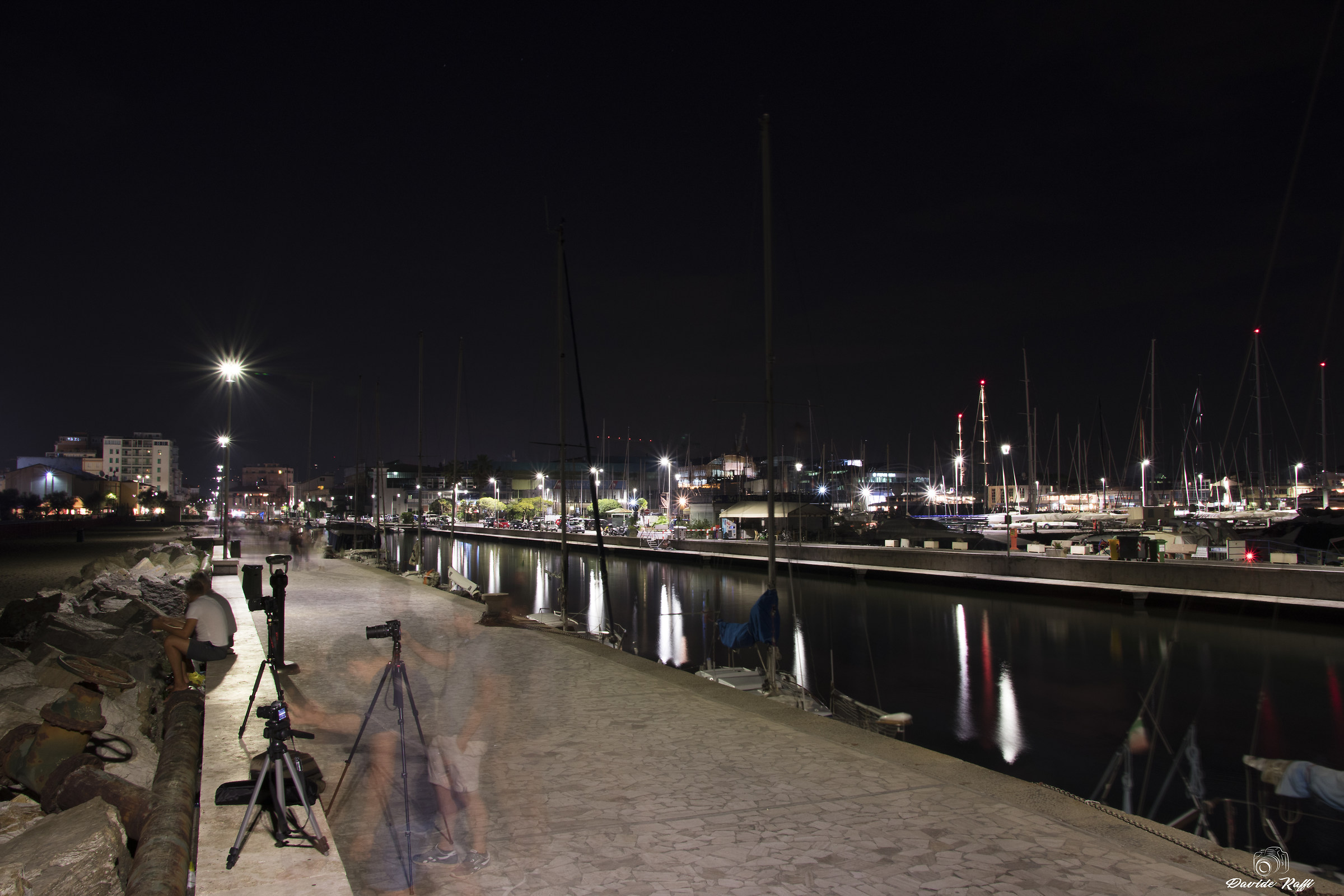 presenze inquietanti sul molo di Viareggio