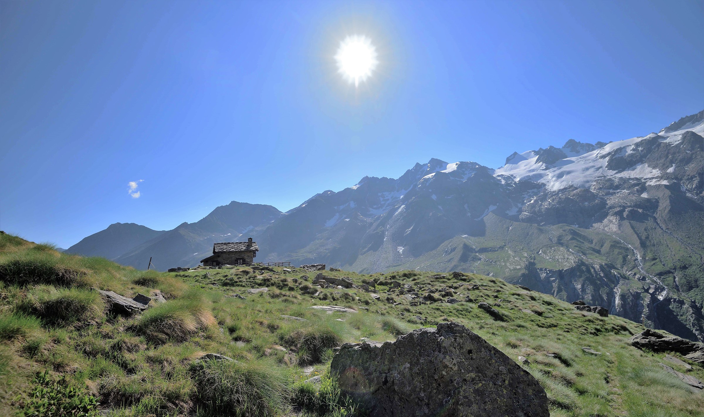 From the cottages of Herbetet-H 9.00 Absolute Desert
