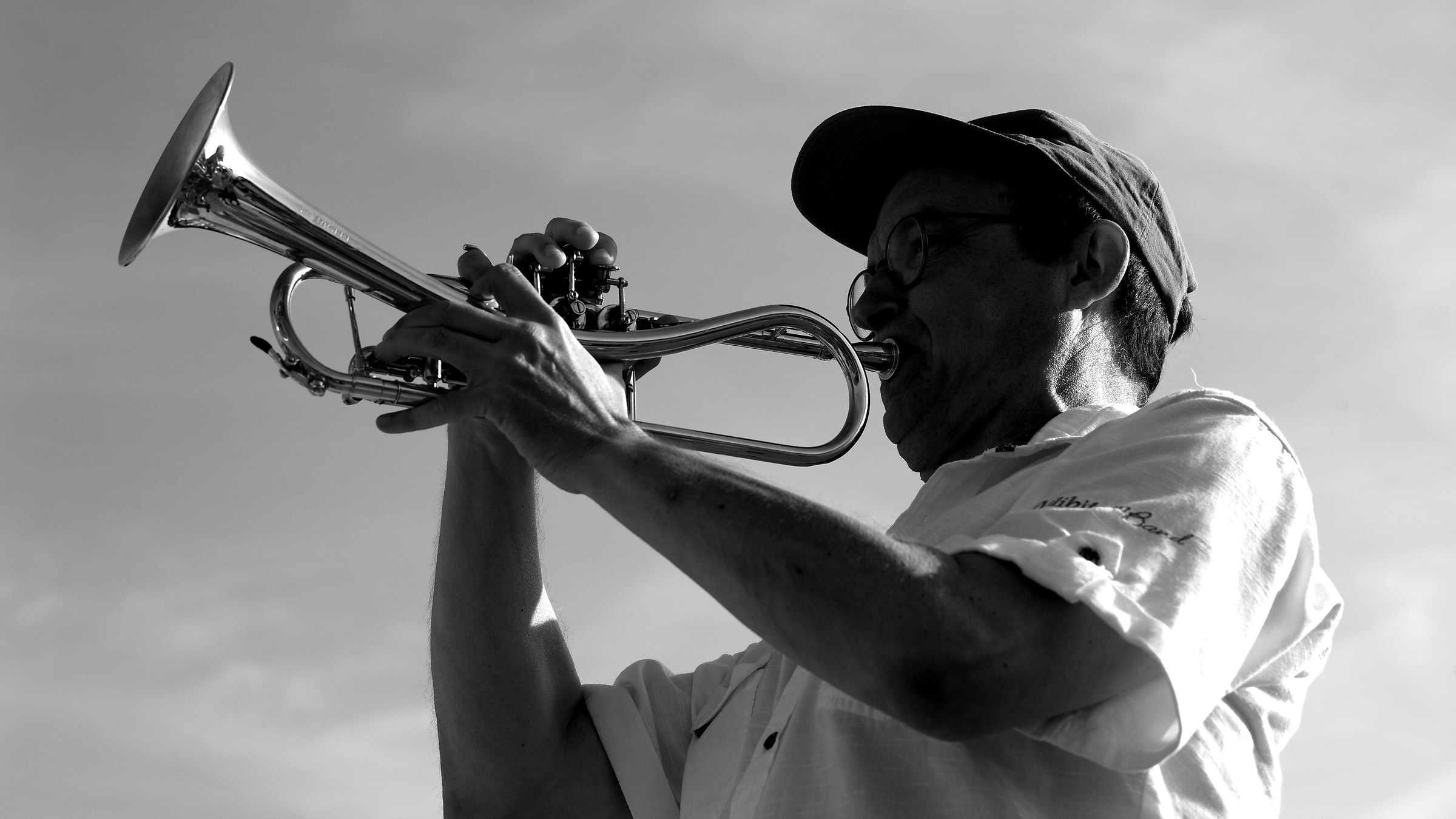 Music against the Light