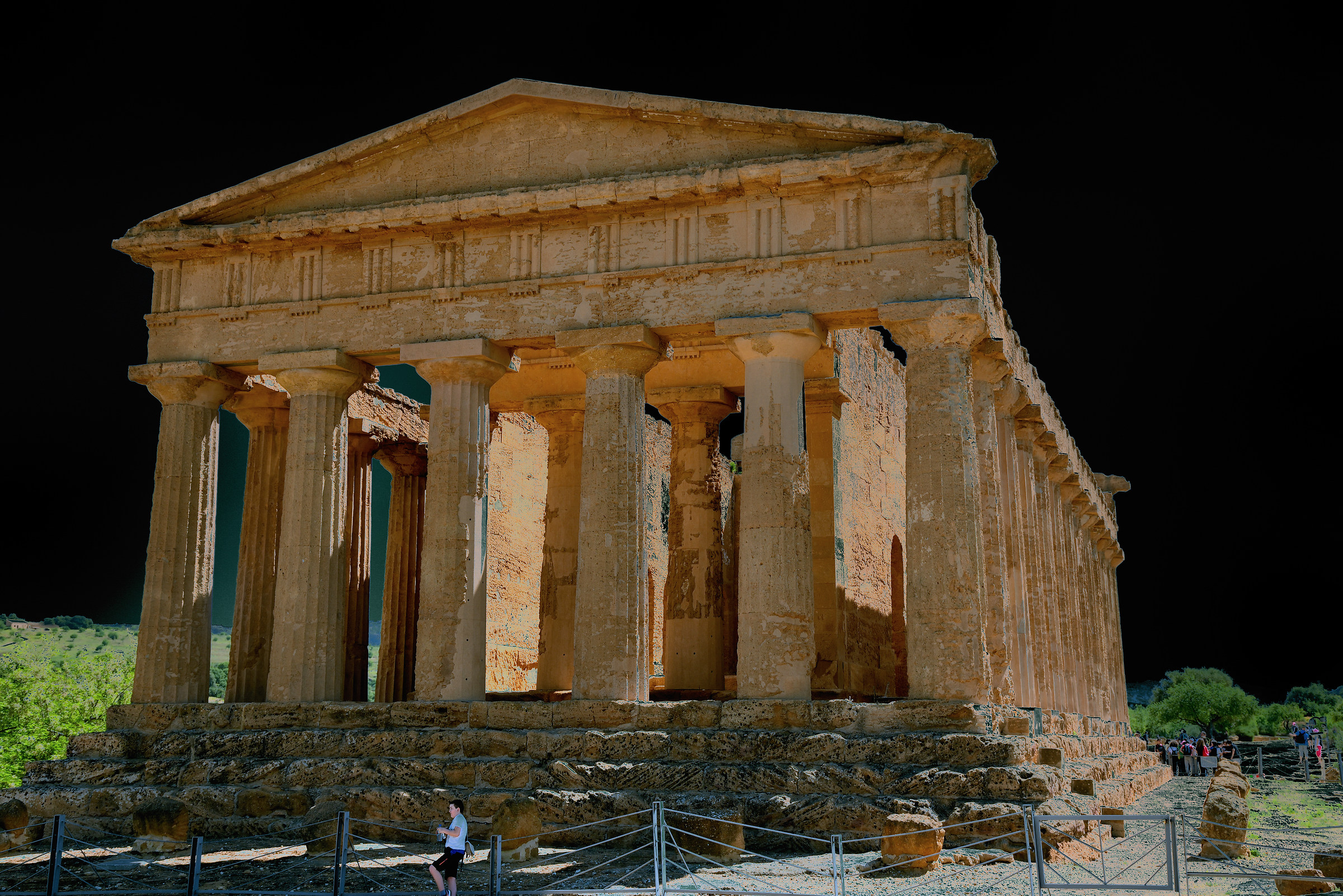 AGRIGENTO: Valley of the Temples