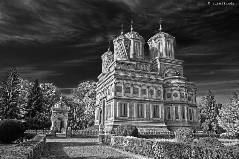 Transilvania monastero