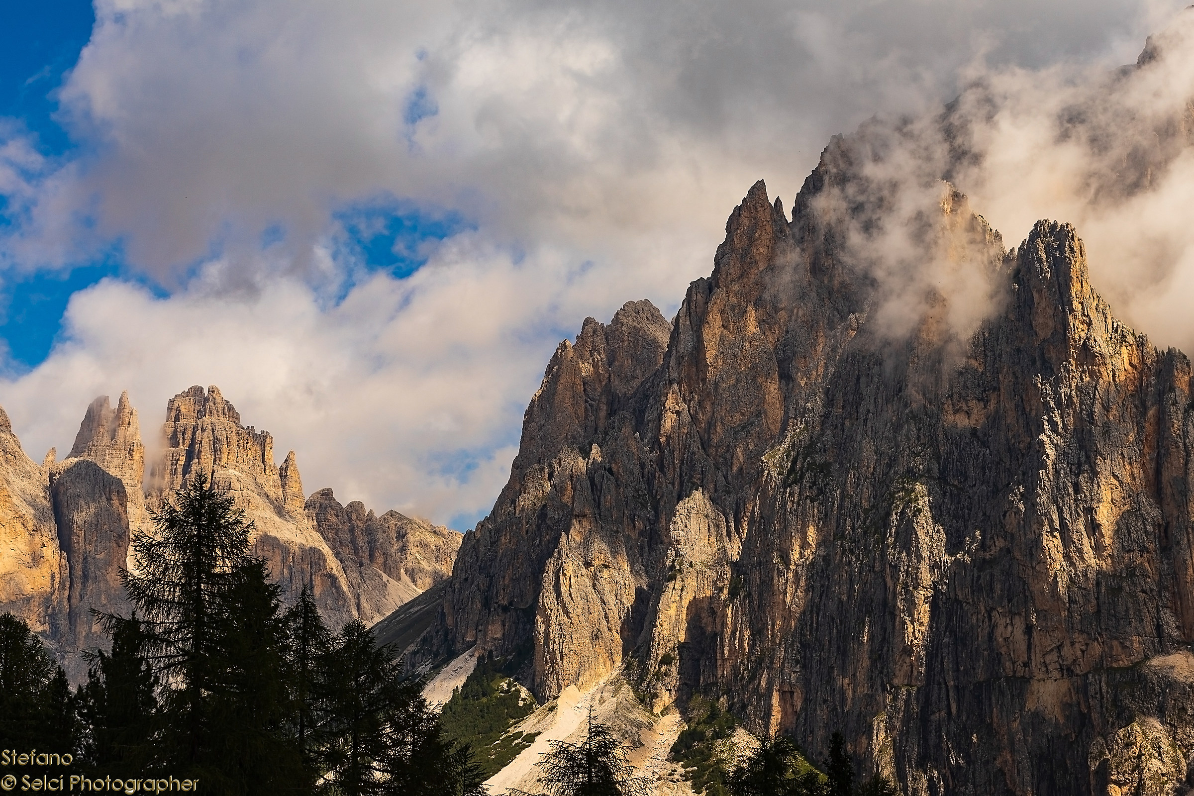 Dolomiti, Ciampedie towards Violet