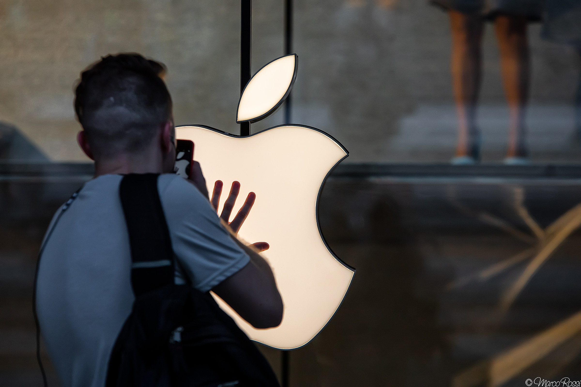 Touch the first Apple