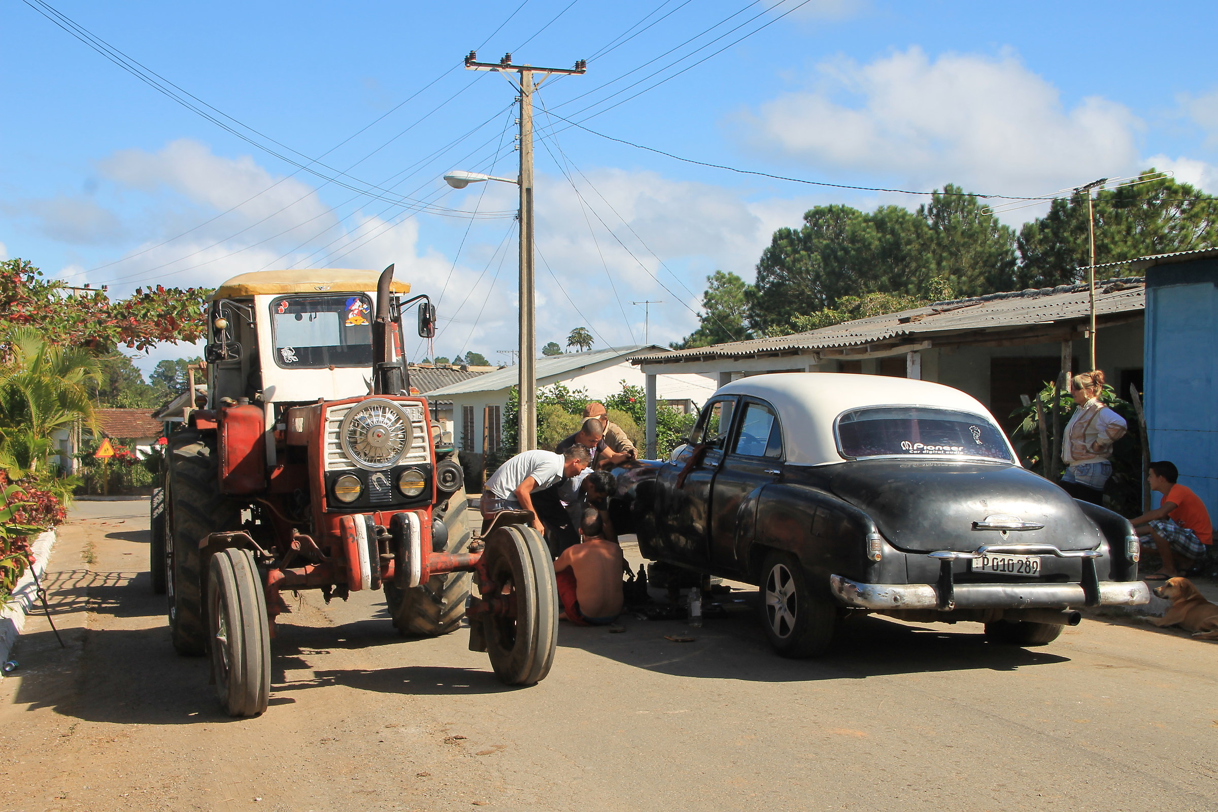 The head machine has a hole in the tire