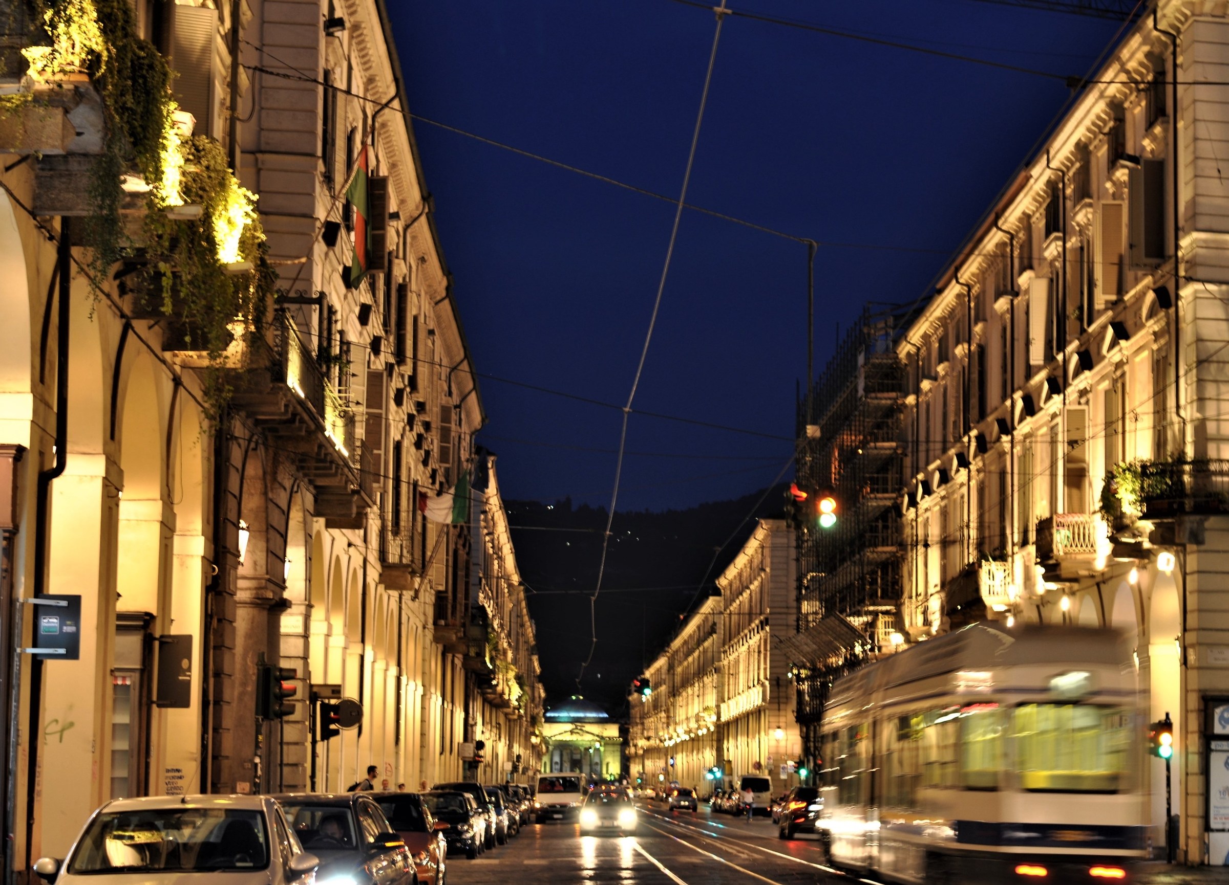Turin by night Via Po