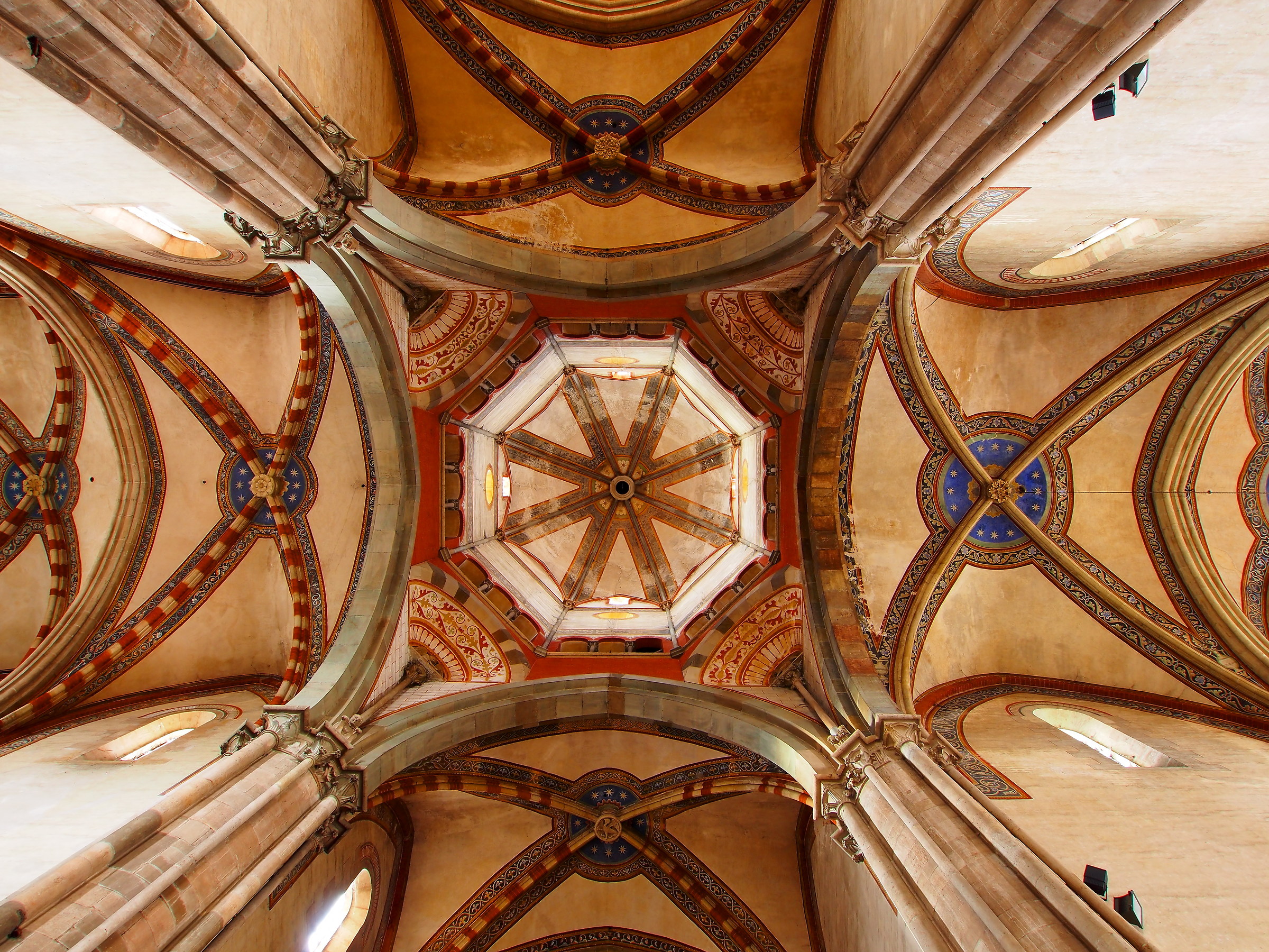 Basilica di Sant'Andrea, tiburio