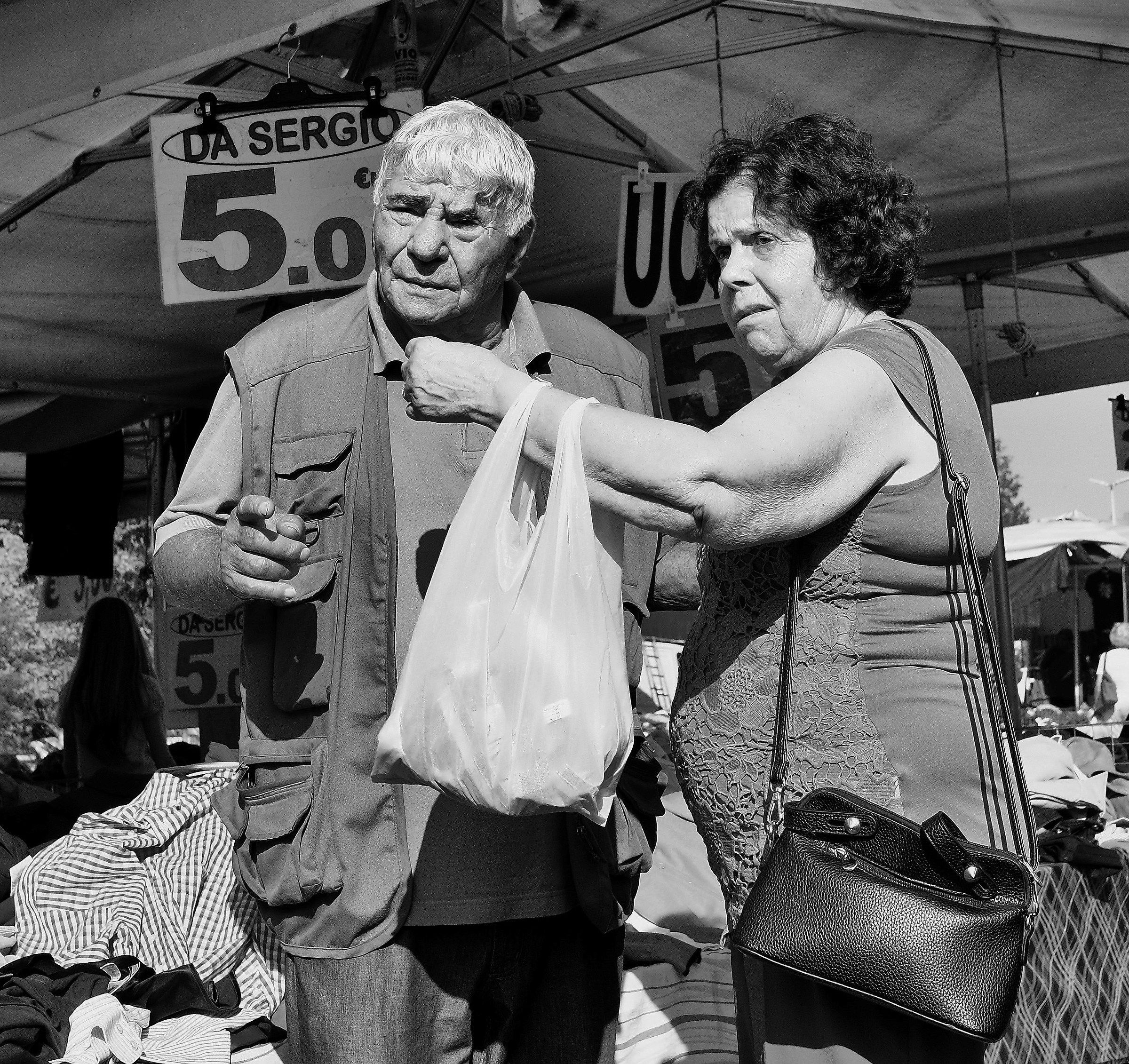 Camminando tra la gente 5 - Da Sergio