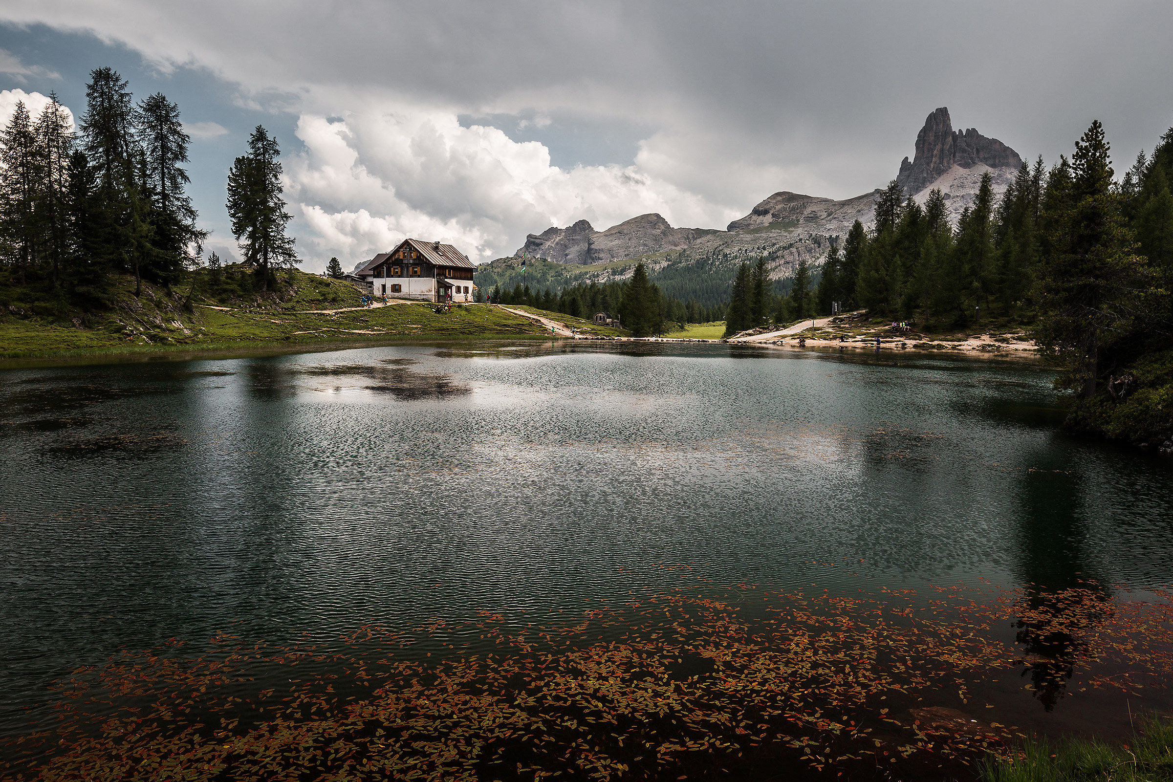 Rifugio Croda da Lago e Lago Fedara
