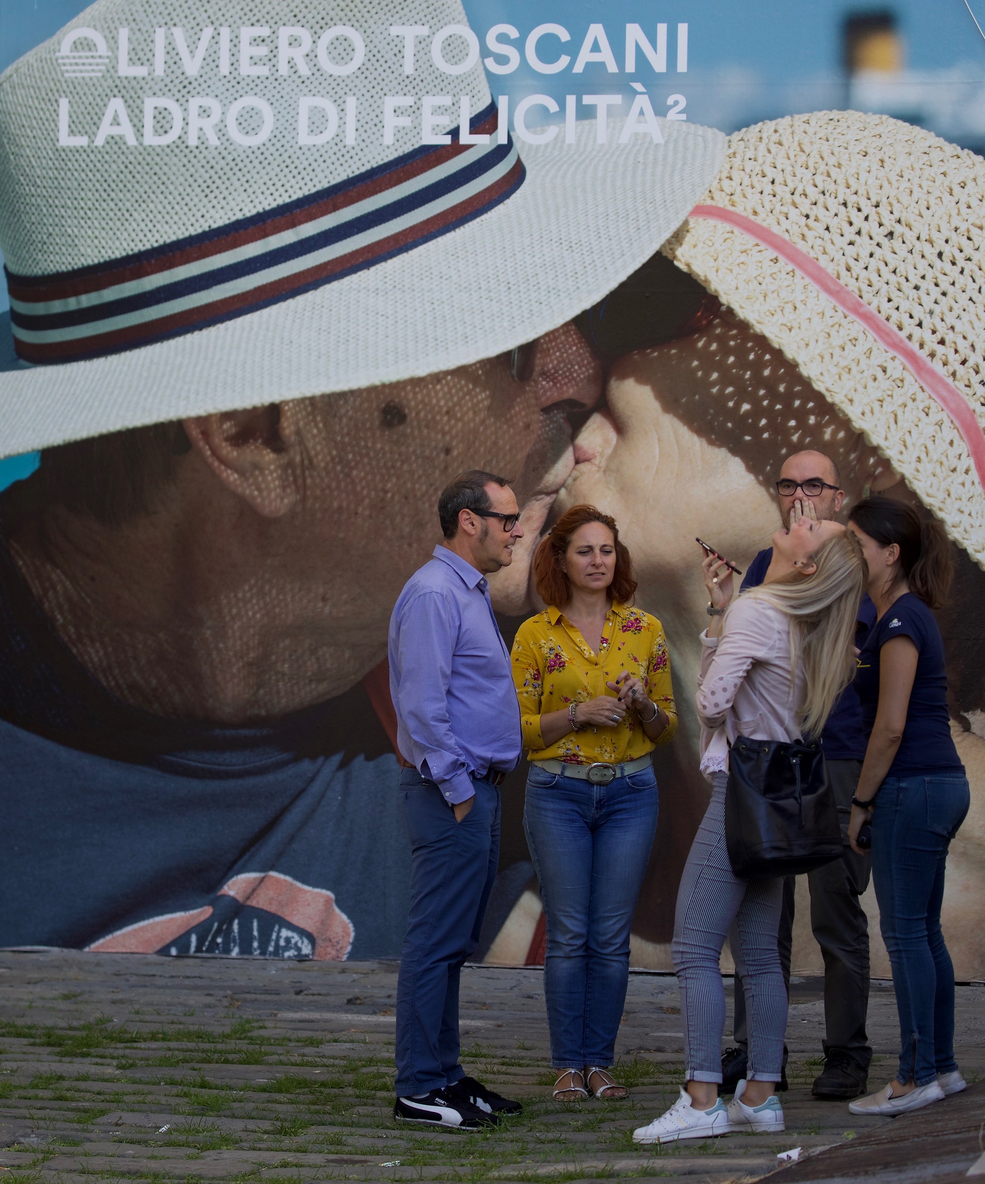 Helium Thief of Happiness