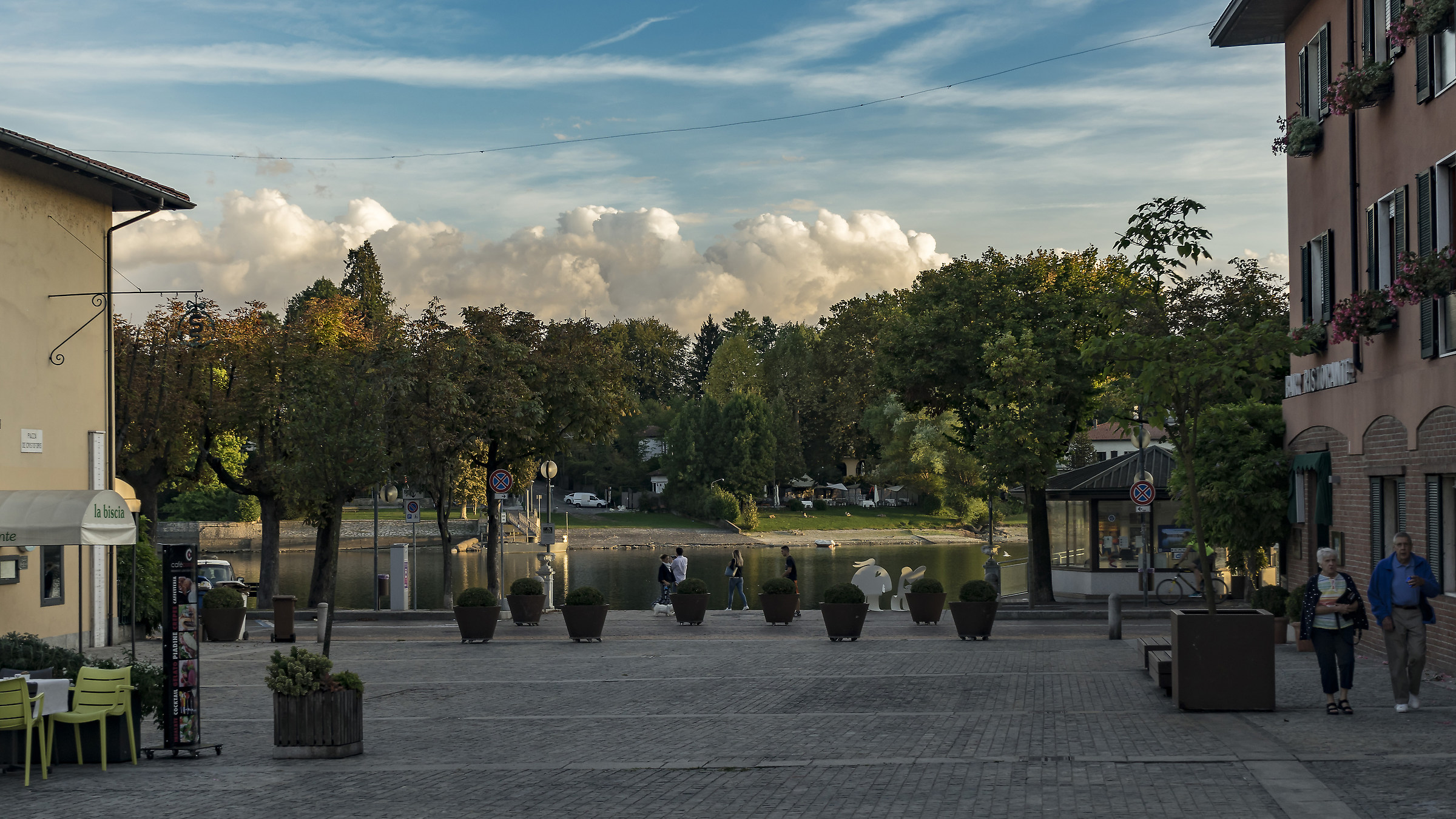 Late afternoon early autumn-16