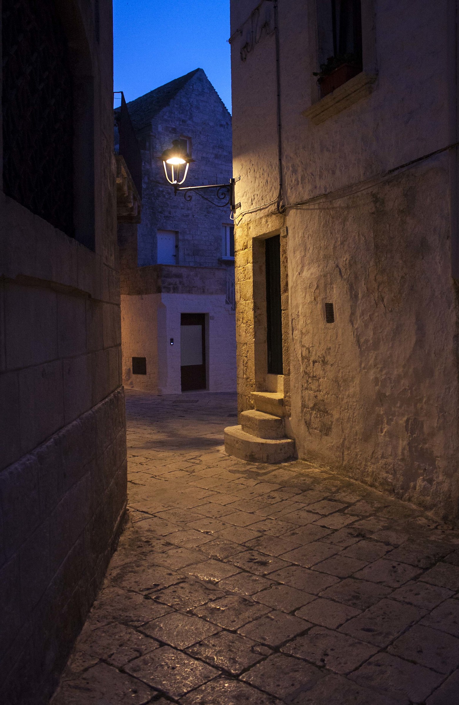 Locorotondo's Alleys