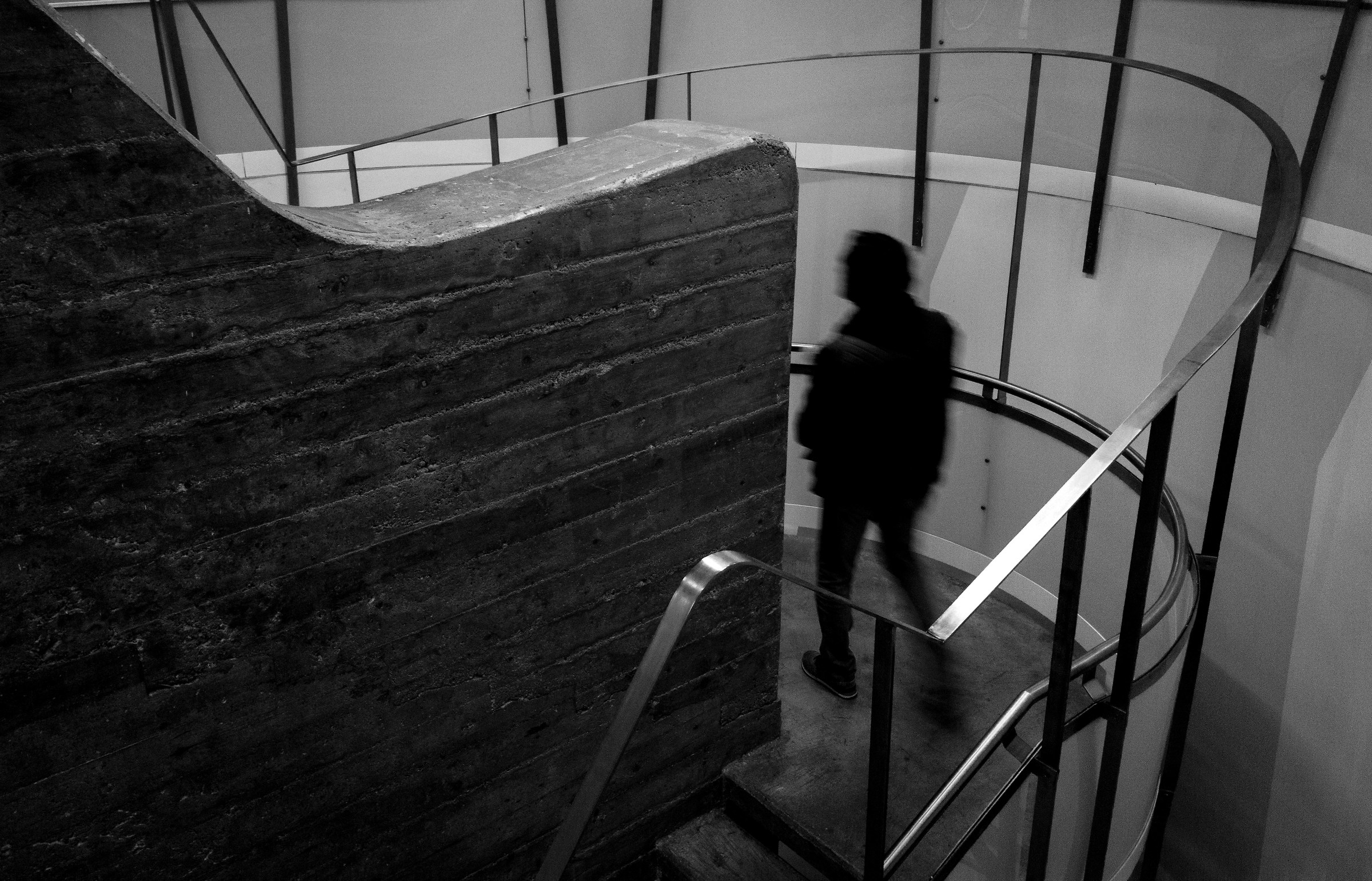 Curve - Hotel Poseidon